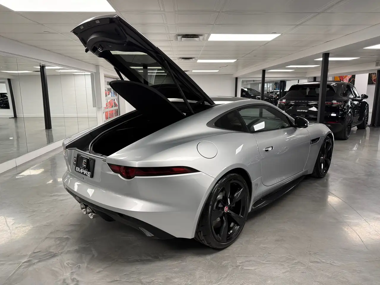 Jaguar F-Type снимка Jaguar F-Type