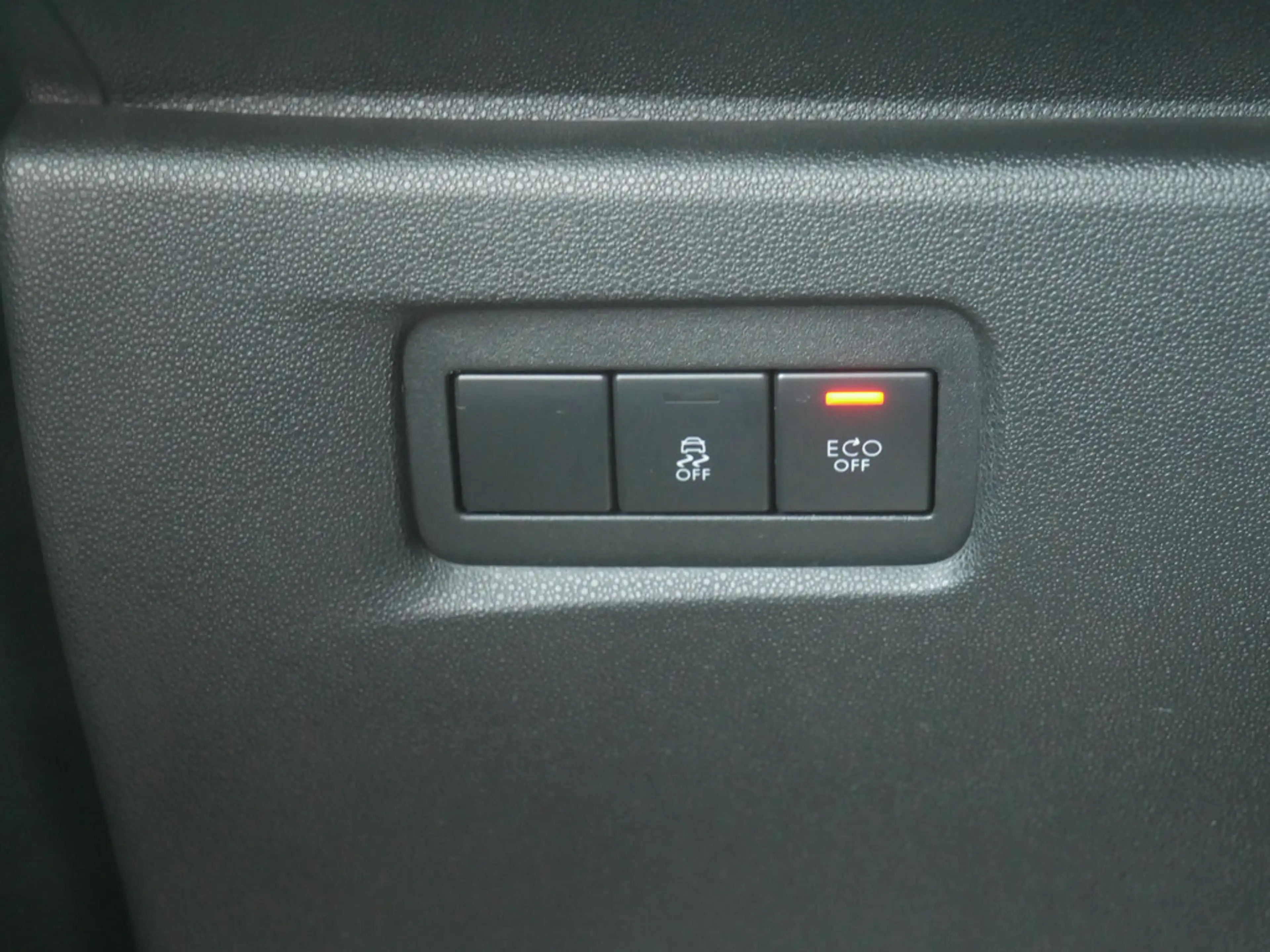DS Automobiles DS 3 Cabrio THP 165 SoParis KAMERA NAVI LED — photo 14