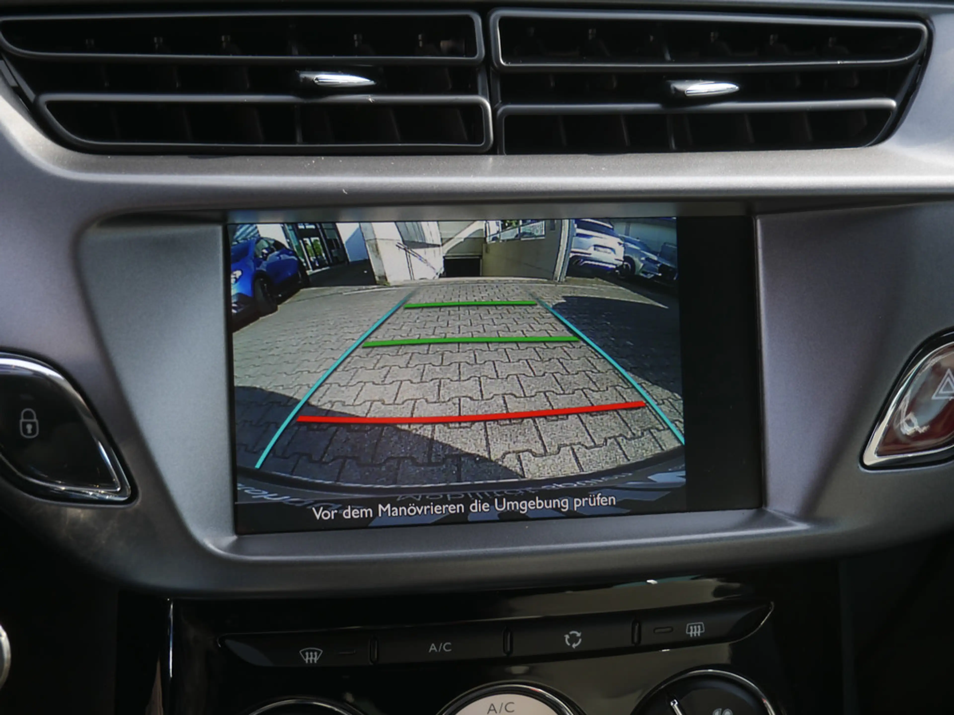 DS Automobiles DS 3 Cabrio THP 165 SoParis KAMERA NAVI LED — photo 10