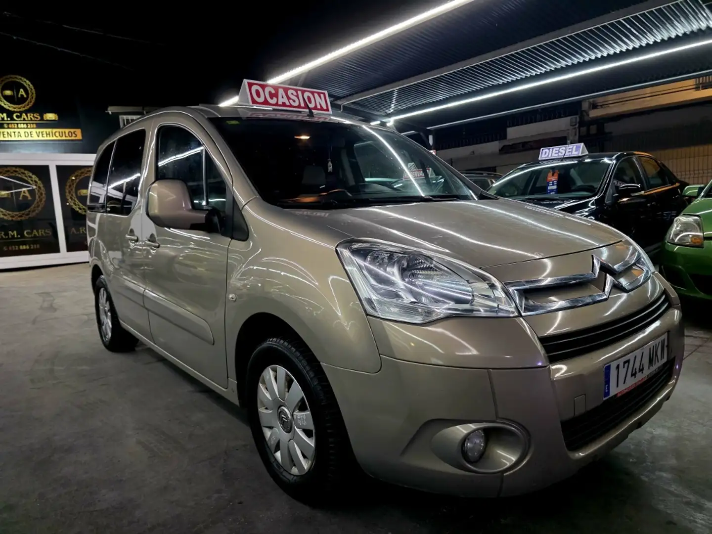 Citroen Berlingo CITROEN Industrial Manual de 5 Puertas Beige - 2