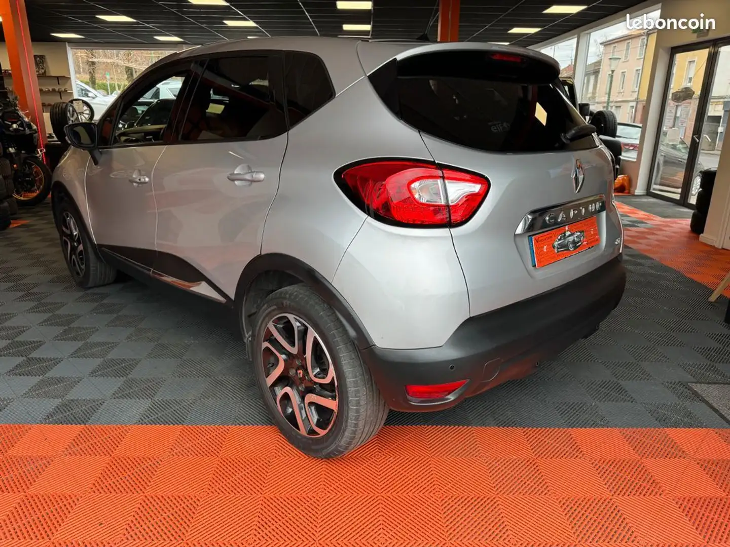 Renault Captur Business ECO 1.5 dci 90 cv garantie 12 mois - 2