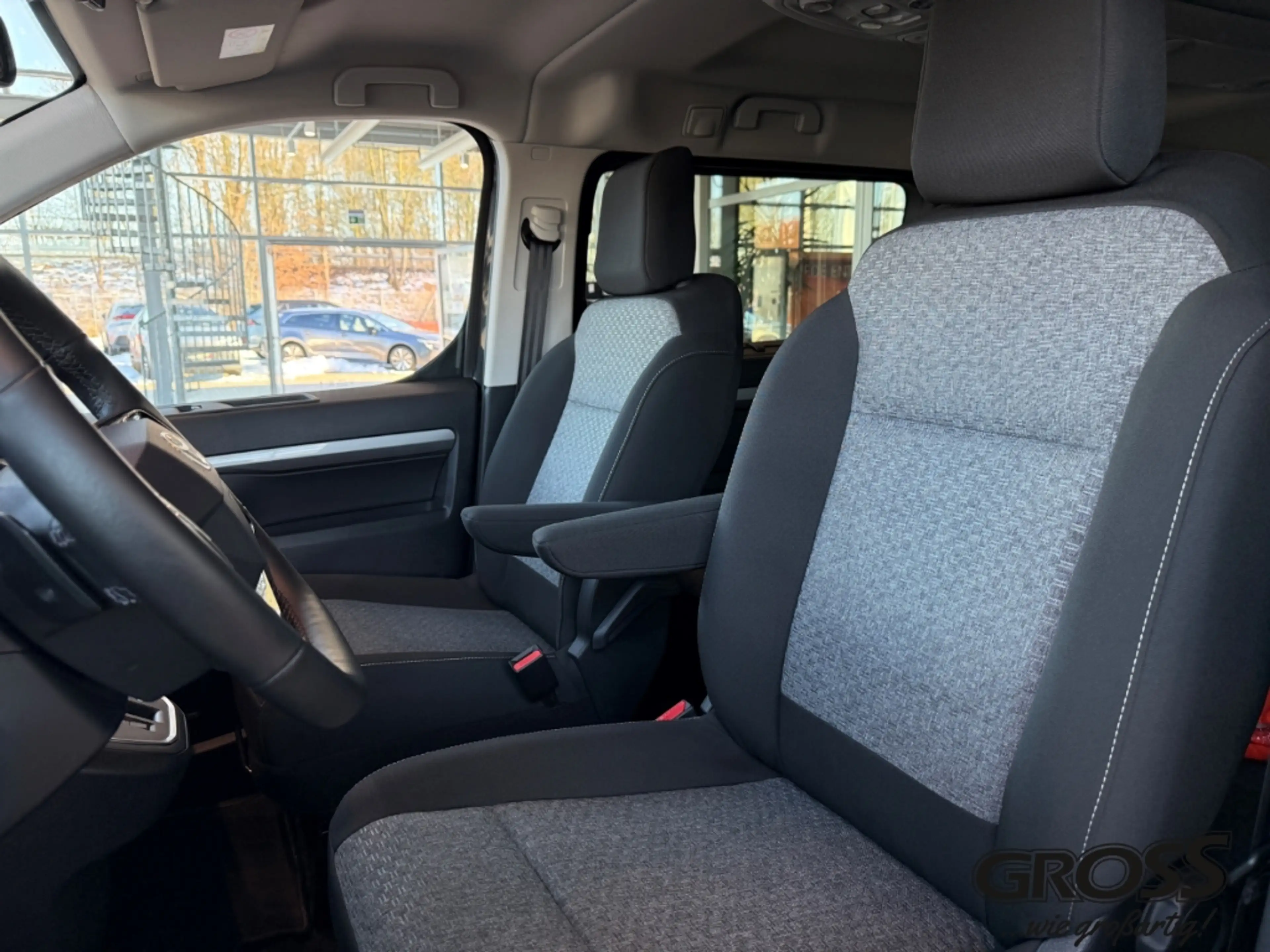 Toyota Proace Verso L2 Team Deutschland HUD Navi LED ACC Apple C — photo 13