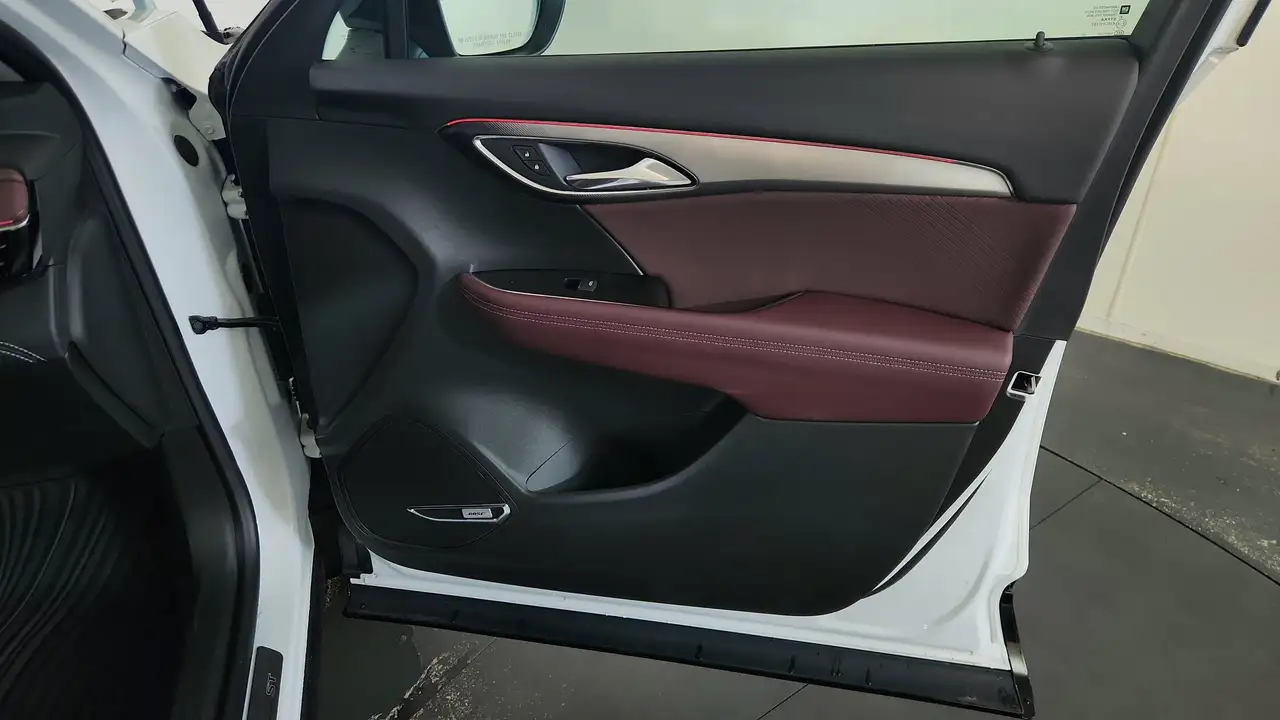 Buick Envision снимка Buick Envision