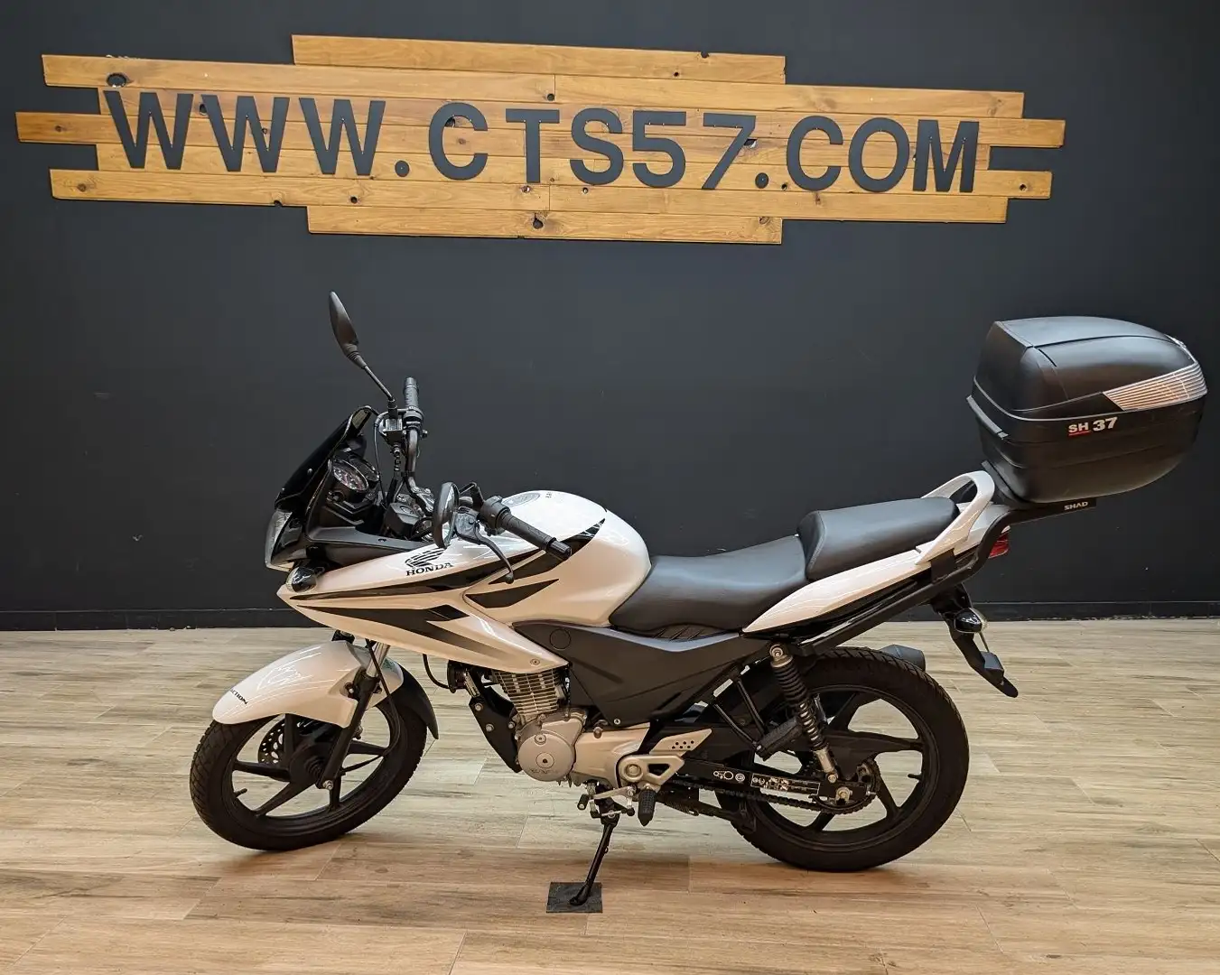 Honda CBF 125 CBF 125 2010 Fehér - 1