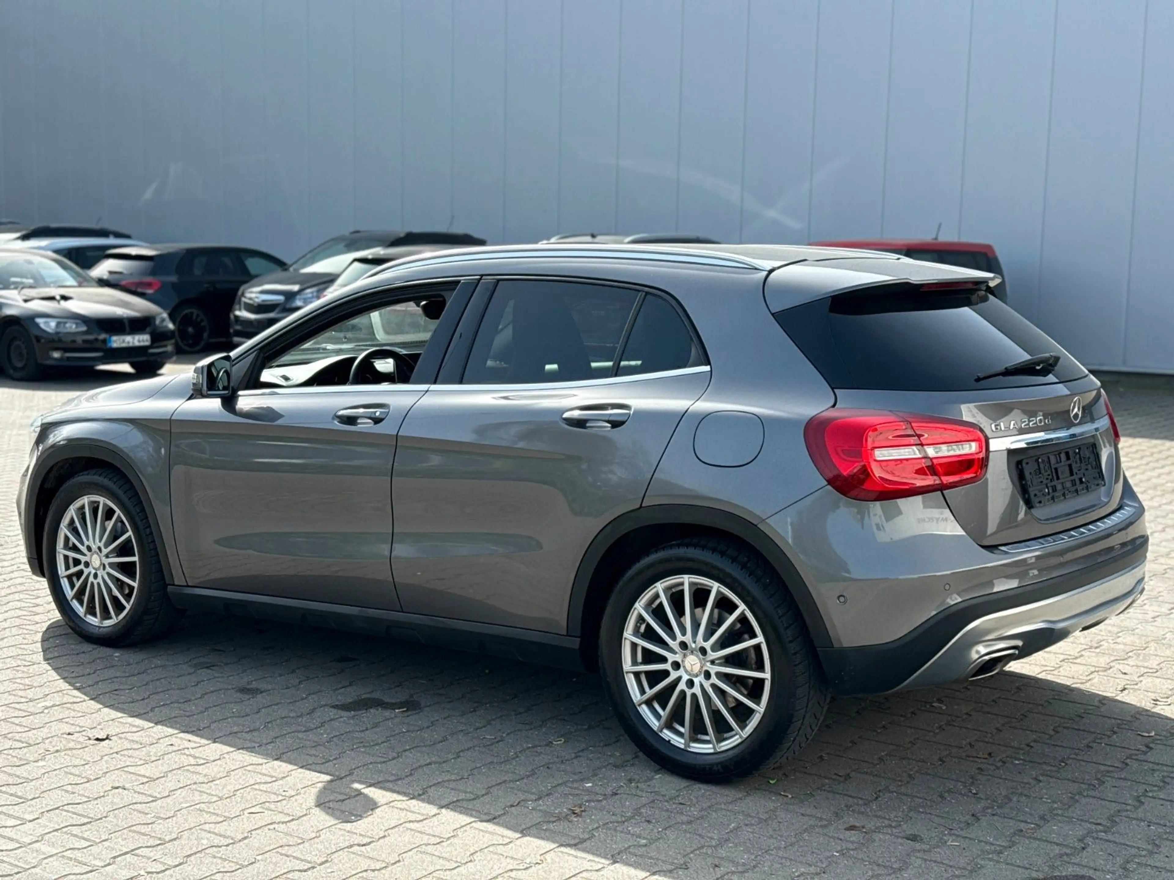 Mercedes-Benz GLA 220 CDI Urban Bi-Xenon* TÜV Neu* — photo 9