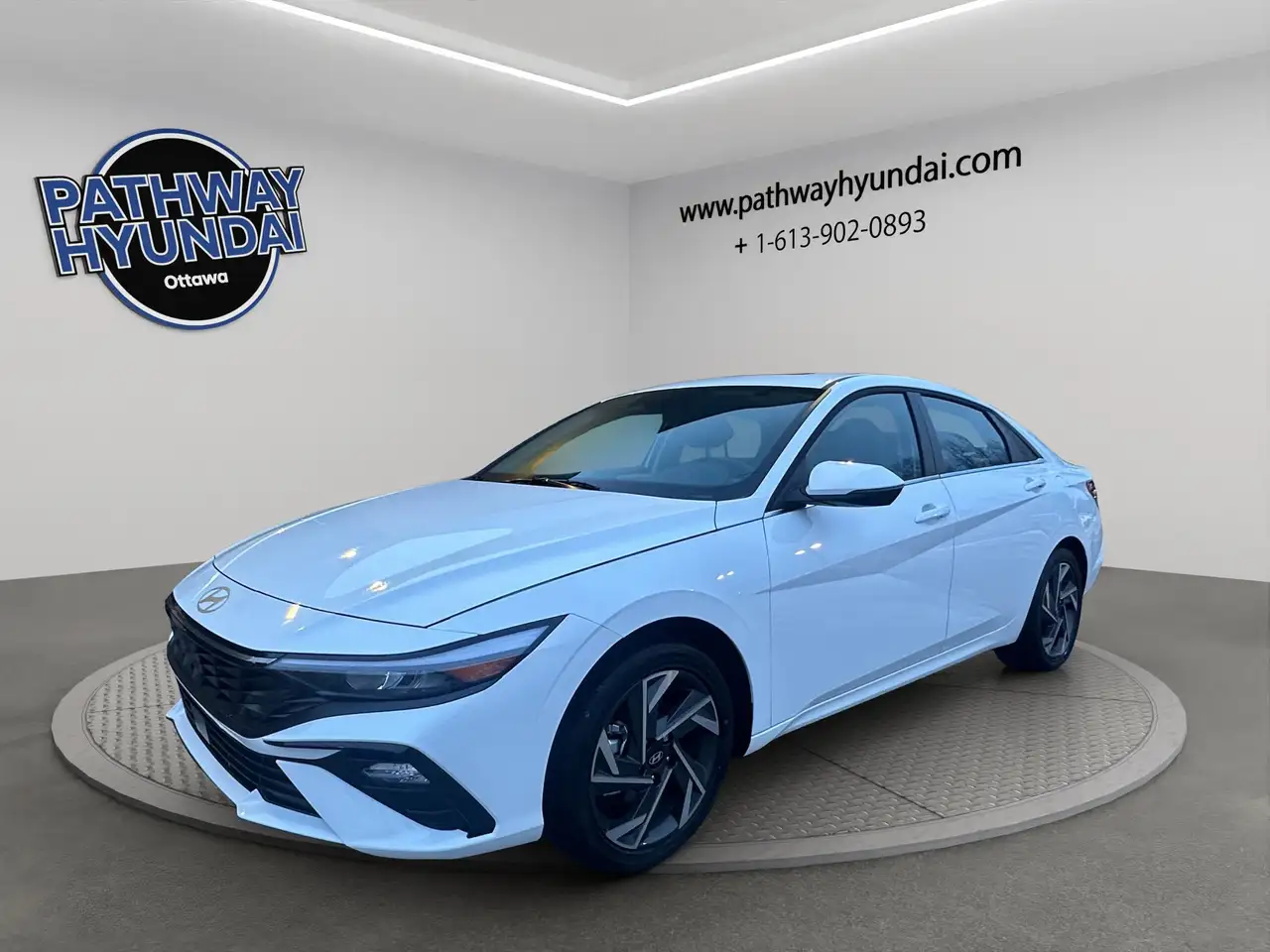 Hyundai ELANTRA снимка Hyundai ELANTRA