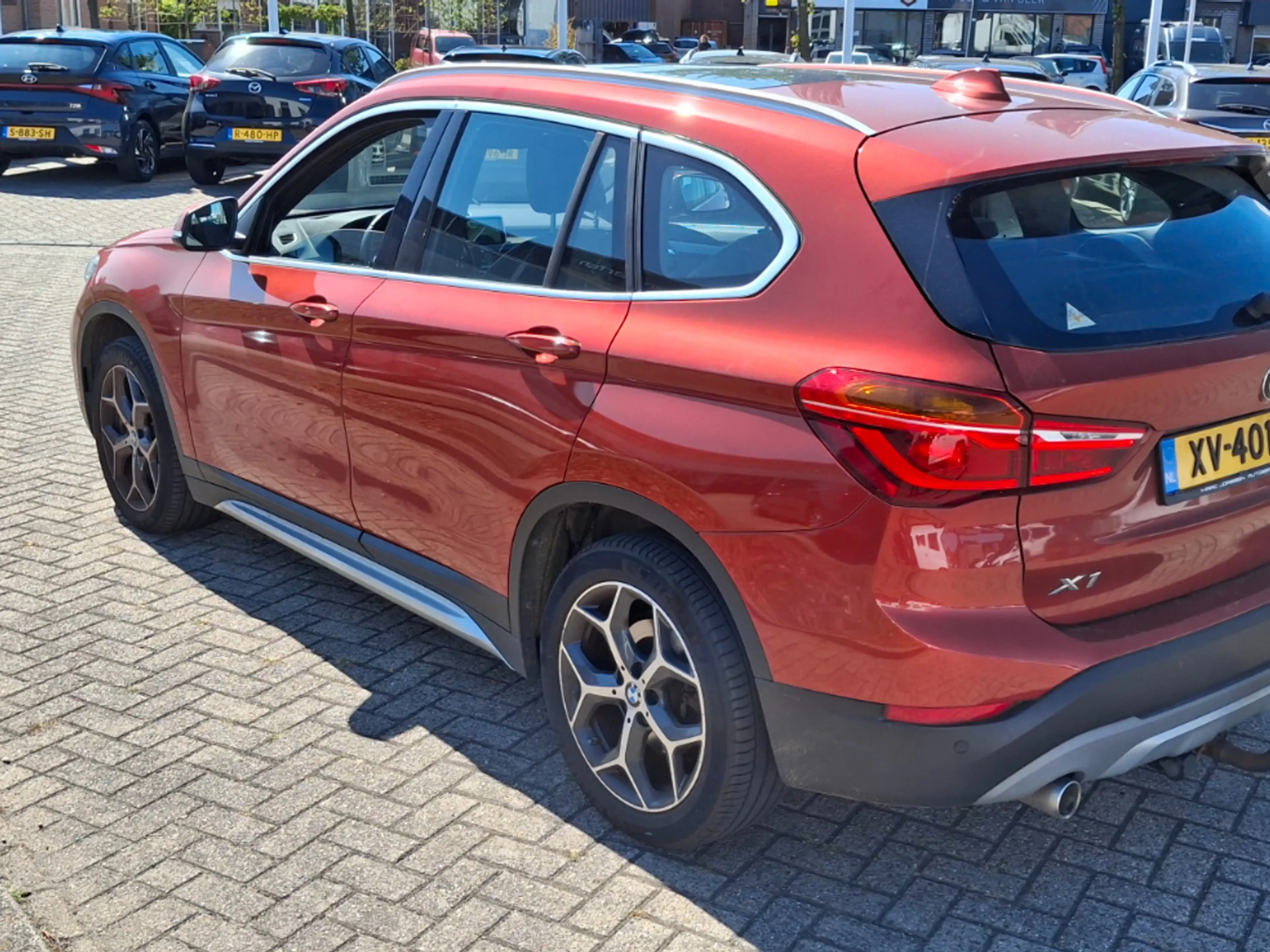 BMW X1 sDrive20i Orange Edition III | Trekhaak met afneem — photo 3