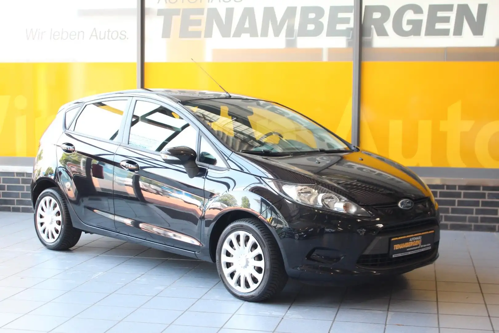 Ford Fiesta Trend Klima + Frontscheibenheizung 5Türer Negro - 1