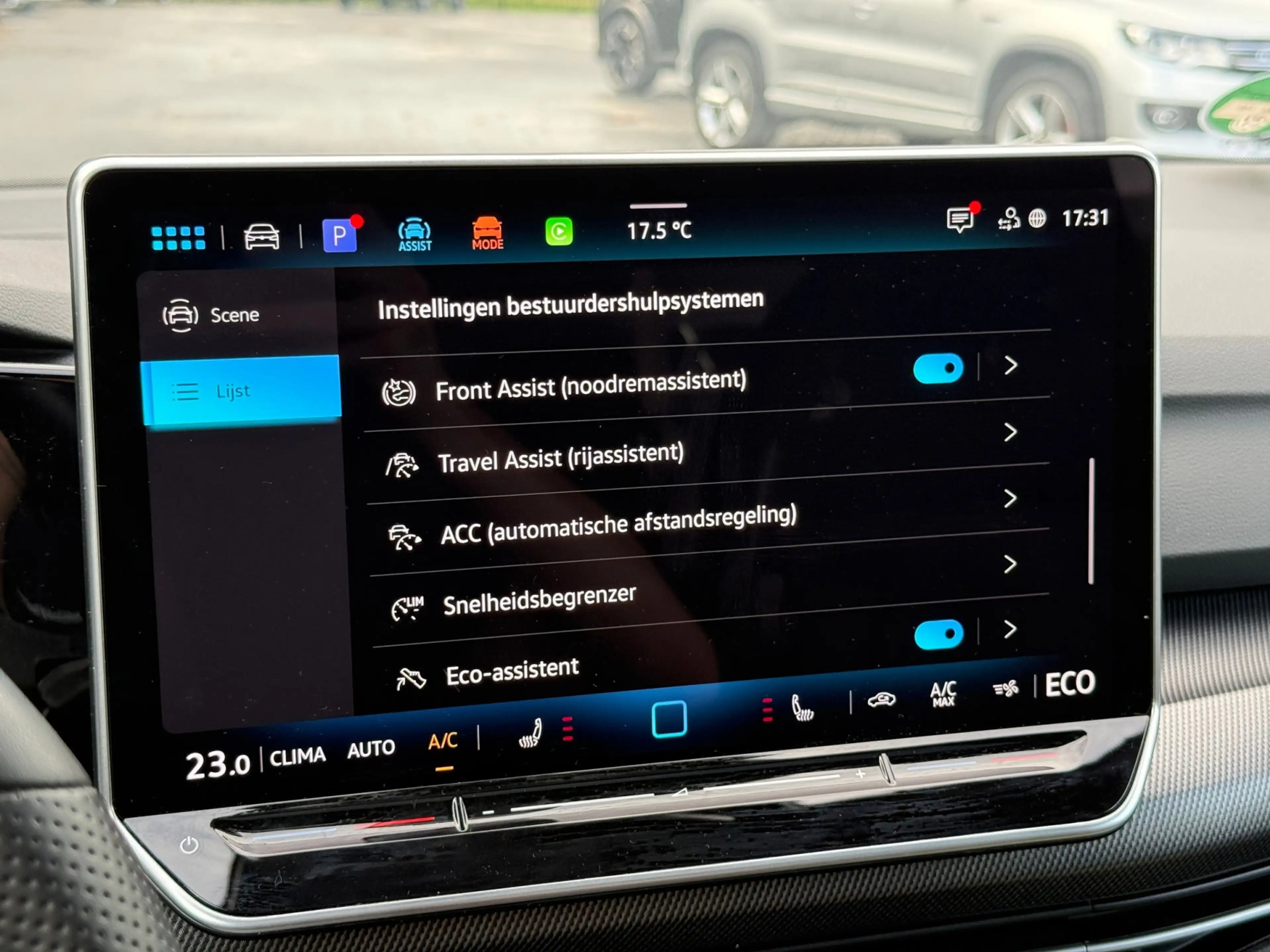 Volkswagen Golf GTE 1.5 eHybrid | Trekhaak | HUD | Pano | Keyless — photo 30