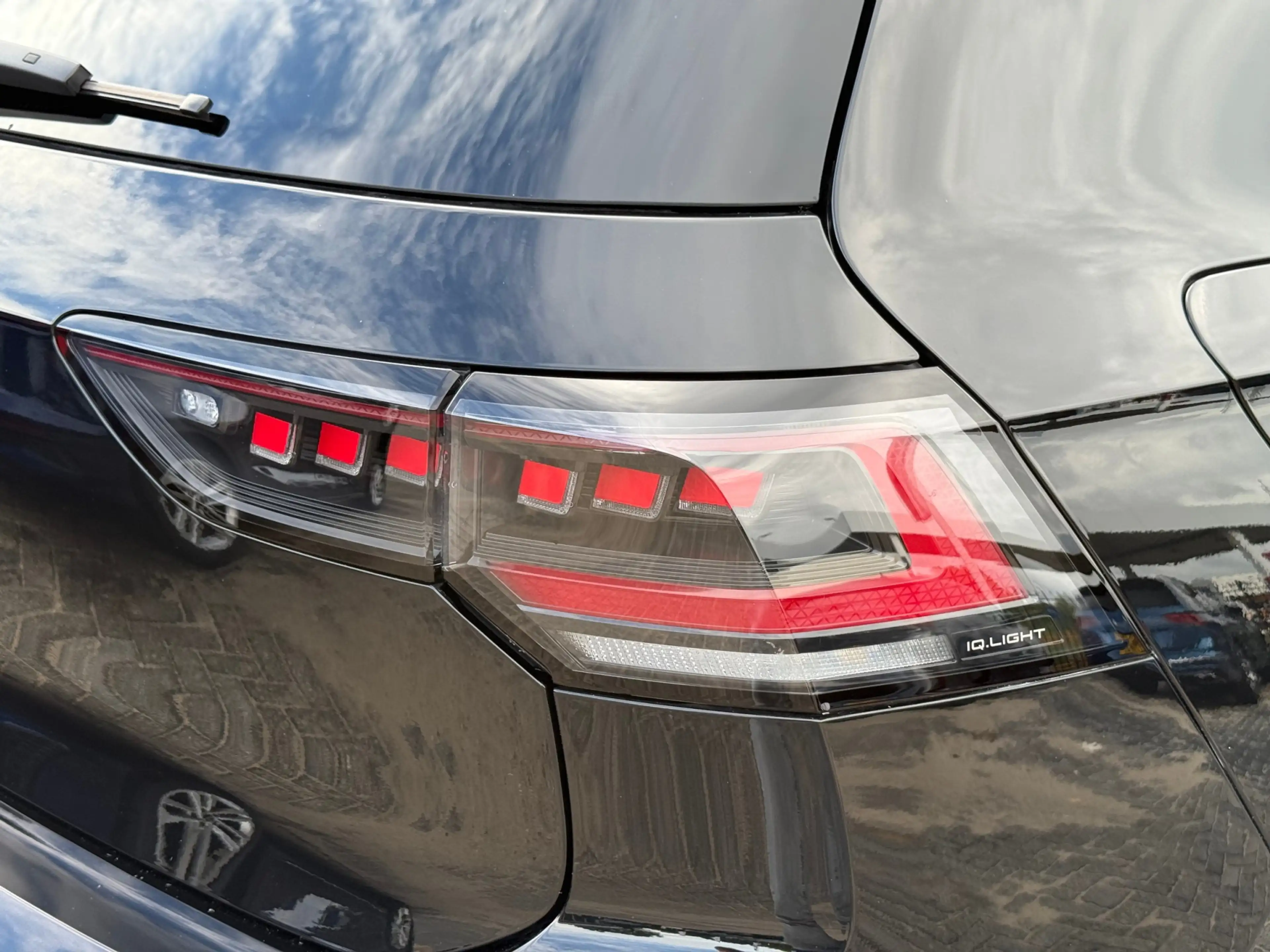 Volkswagen Golf GTE 1.5 eHybrid | Trekhaak | HUD | Pano | Keyless — photo 34