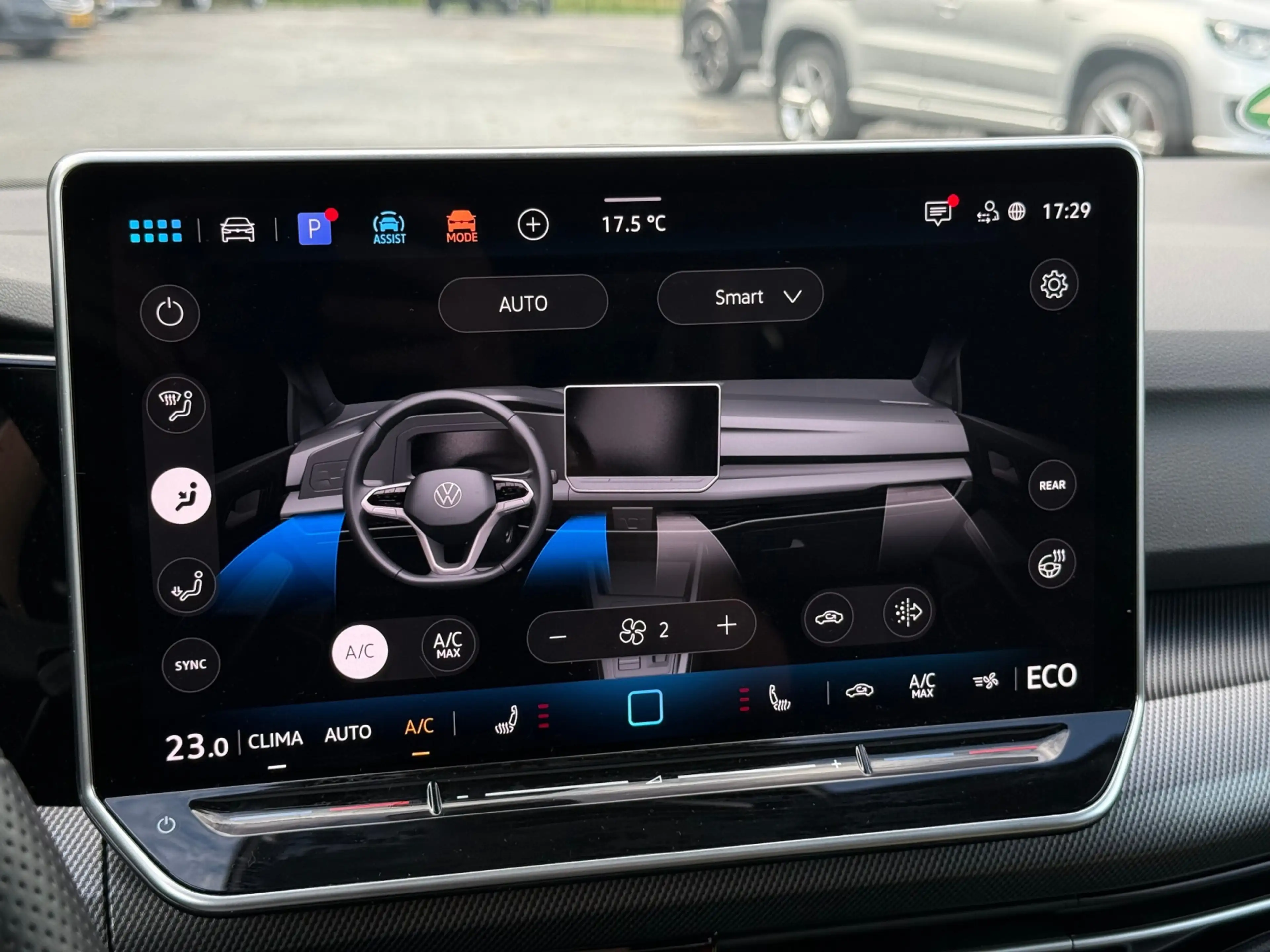 Volkswagen Golf GTE 1.5 eHybrid | Trekhaak | HUD | Pano | Keyless — photo 24