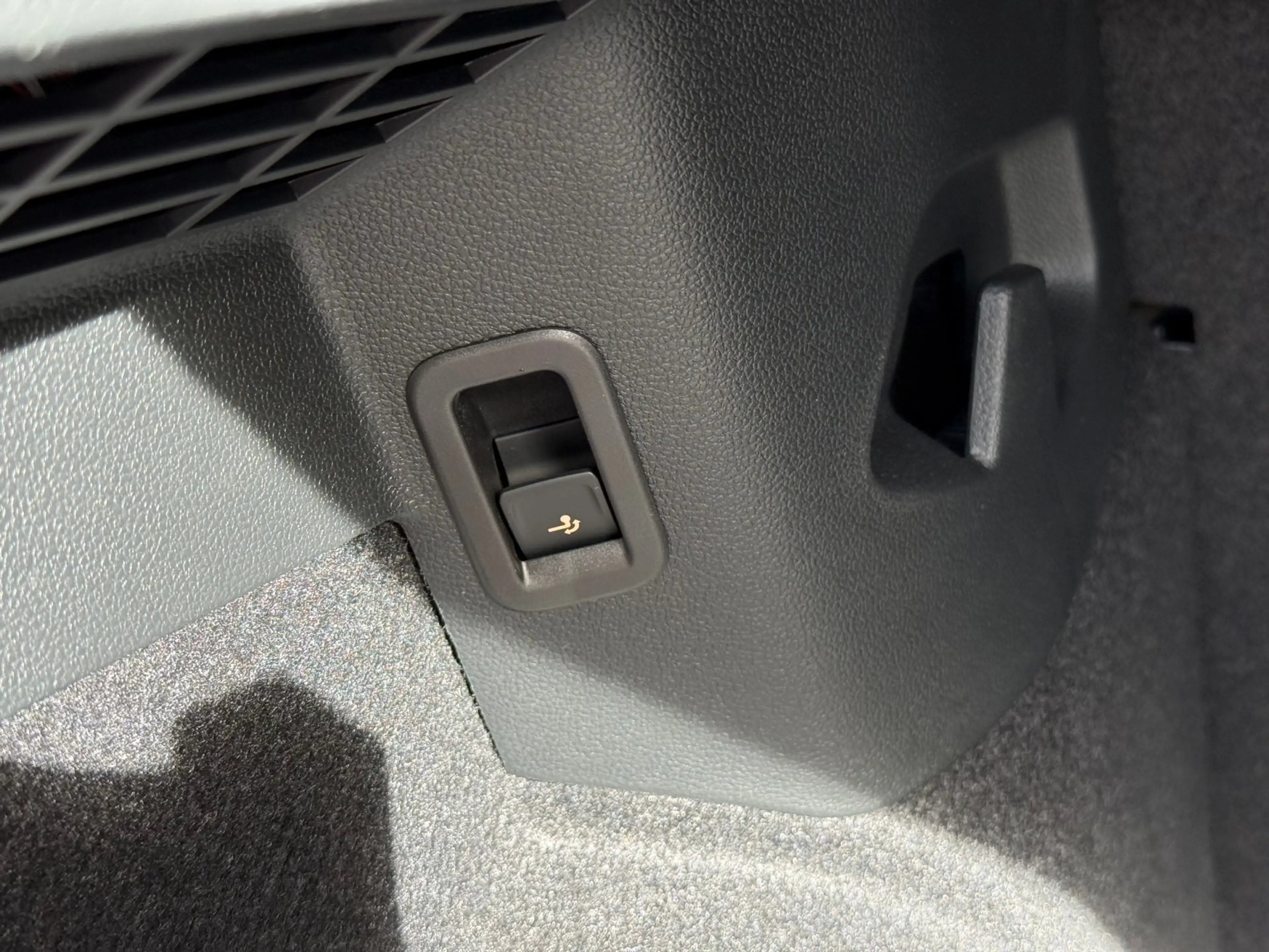 Volkswagen Golf GTE 1.5 eHybrid | Trekhaak | HUD | Pano | Keyless — photo 14