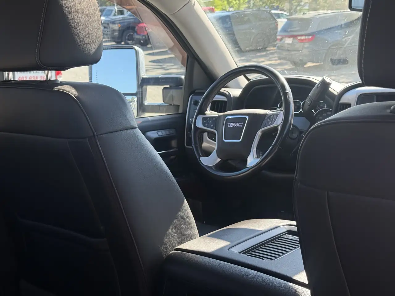 GMC Sierra 1500 photo GMC Sierra 1500