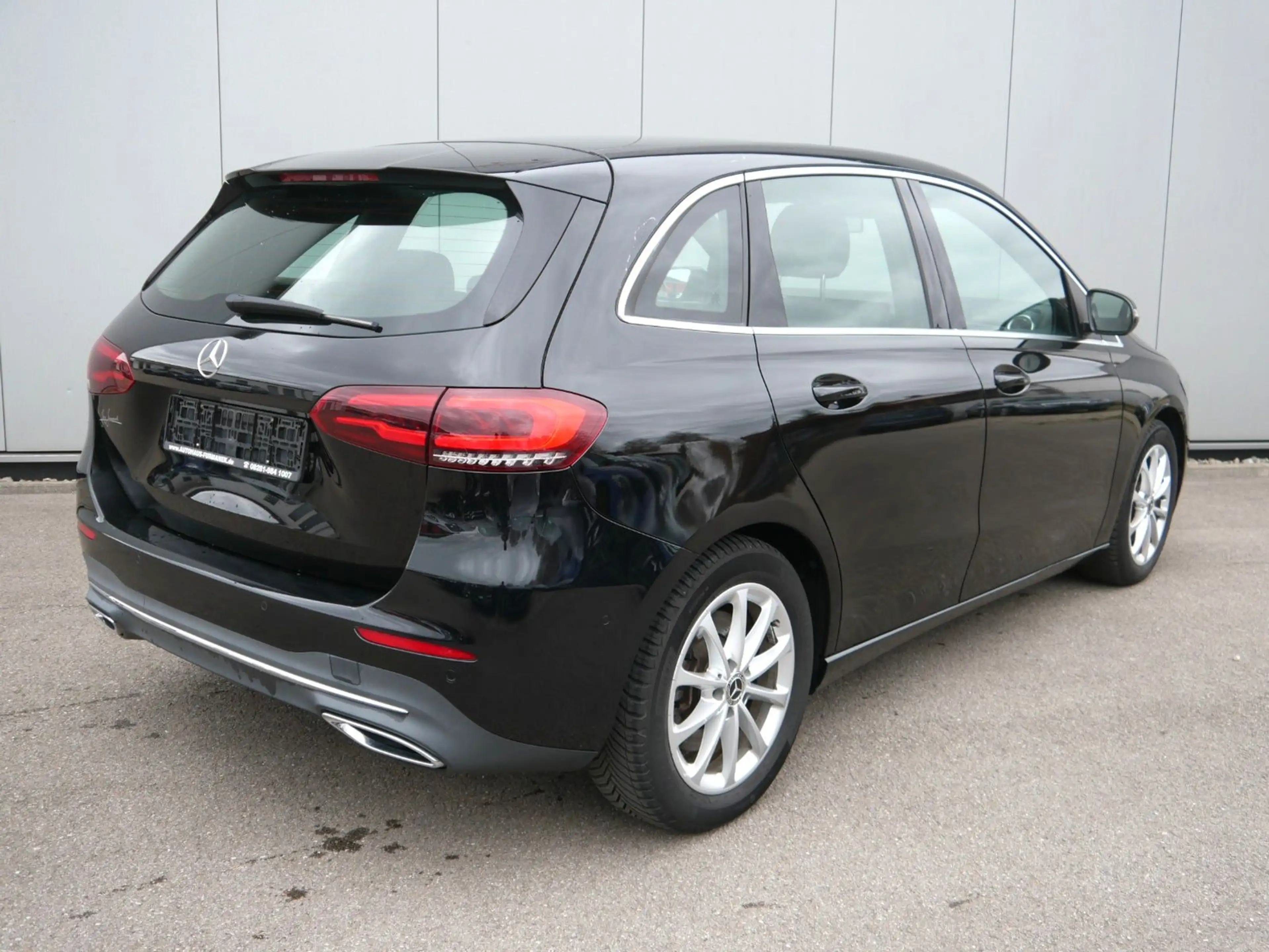 Mercedes-Benz B 250 Progressive NAVI-PREM/LED/RFK/E-HECKKLAPPE — photo 4