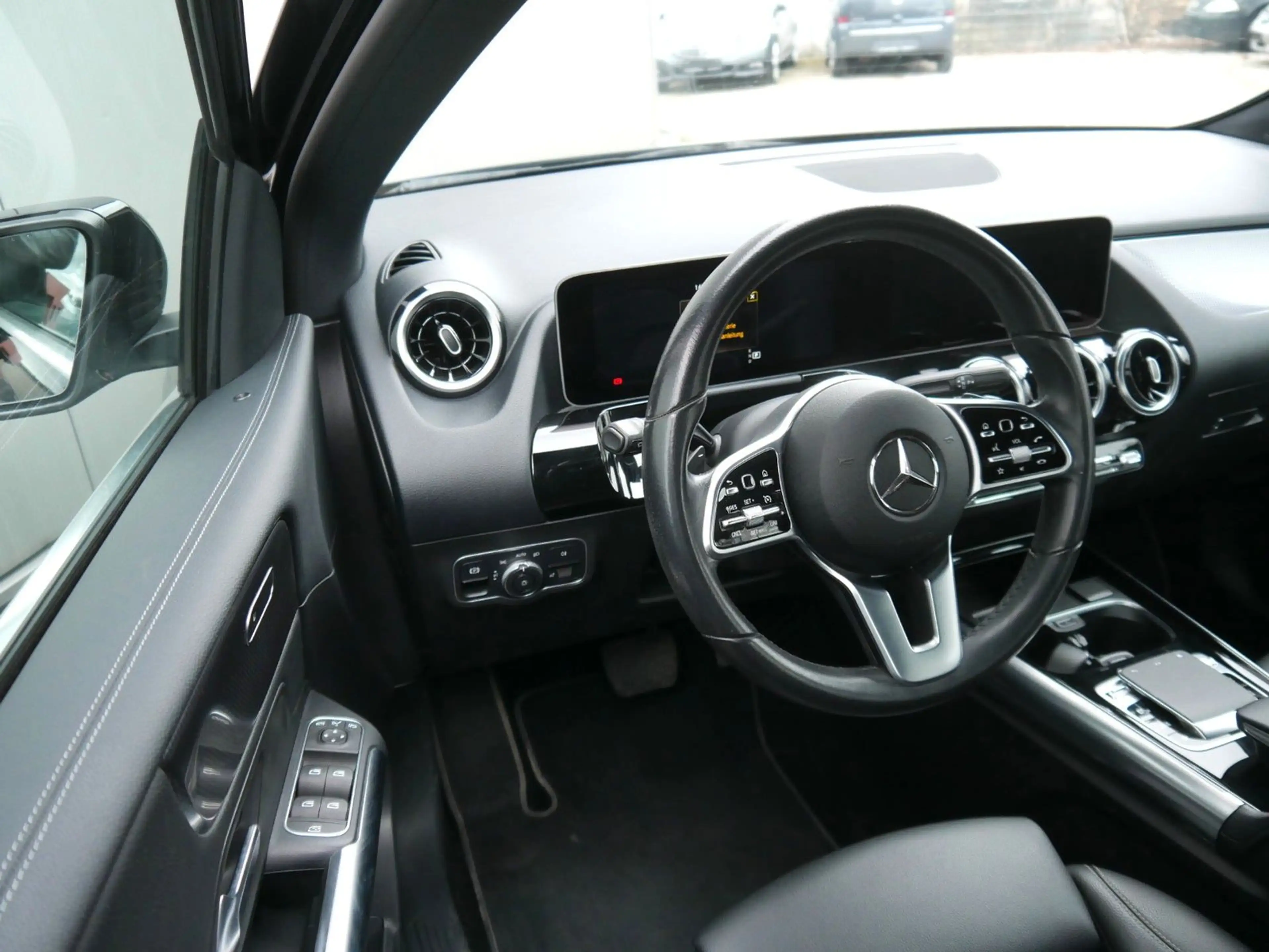 Mercedes-Benz B 250 Progressive NAVI-PREM/LED/RFK/E-HECKKLAPPE — photo 7