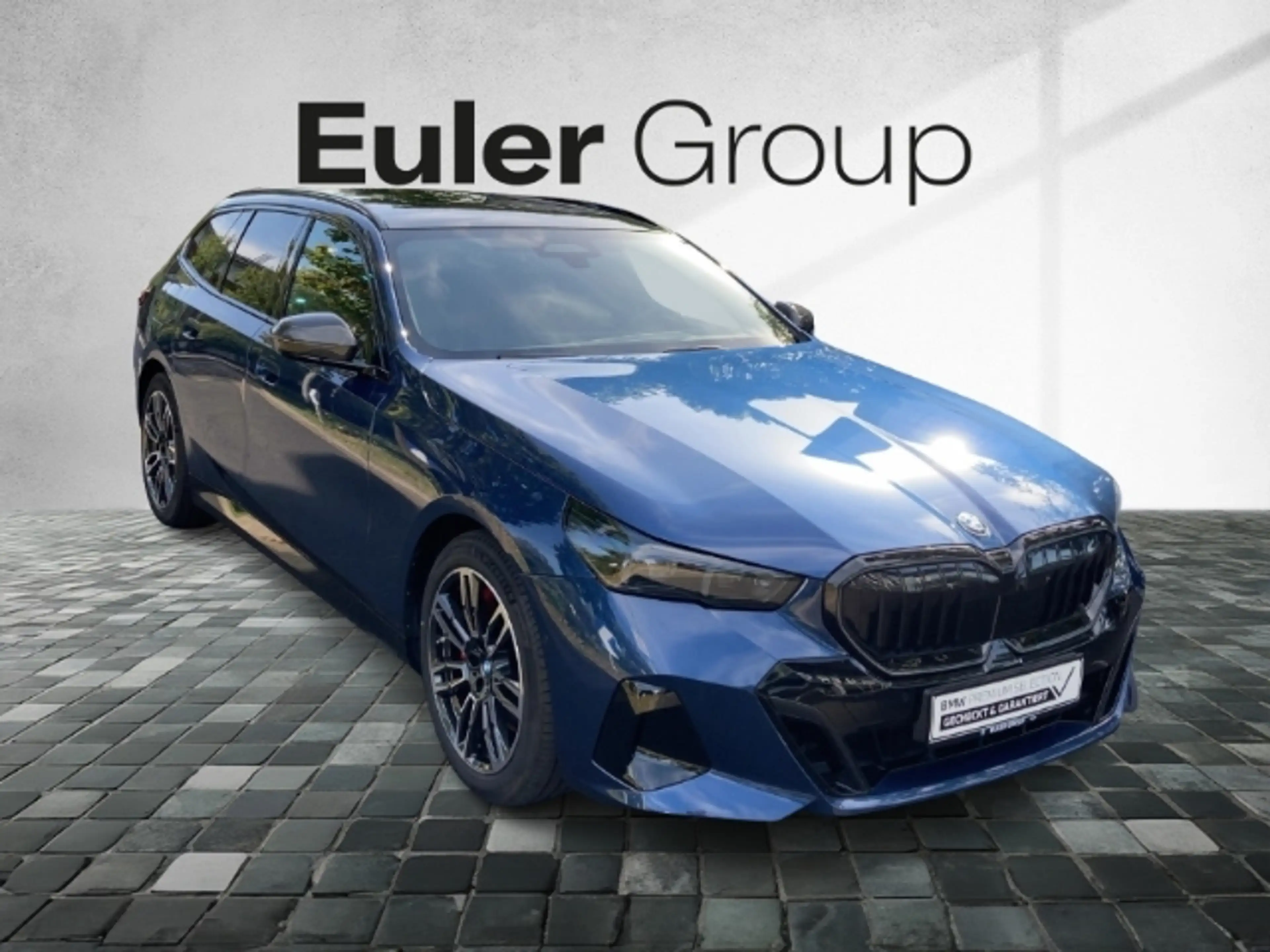 BMW 550 e xDrive Touring Sportpaket HUD AD AHK-el. klappb. — photo 5