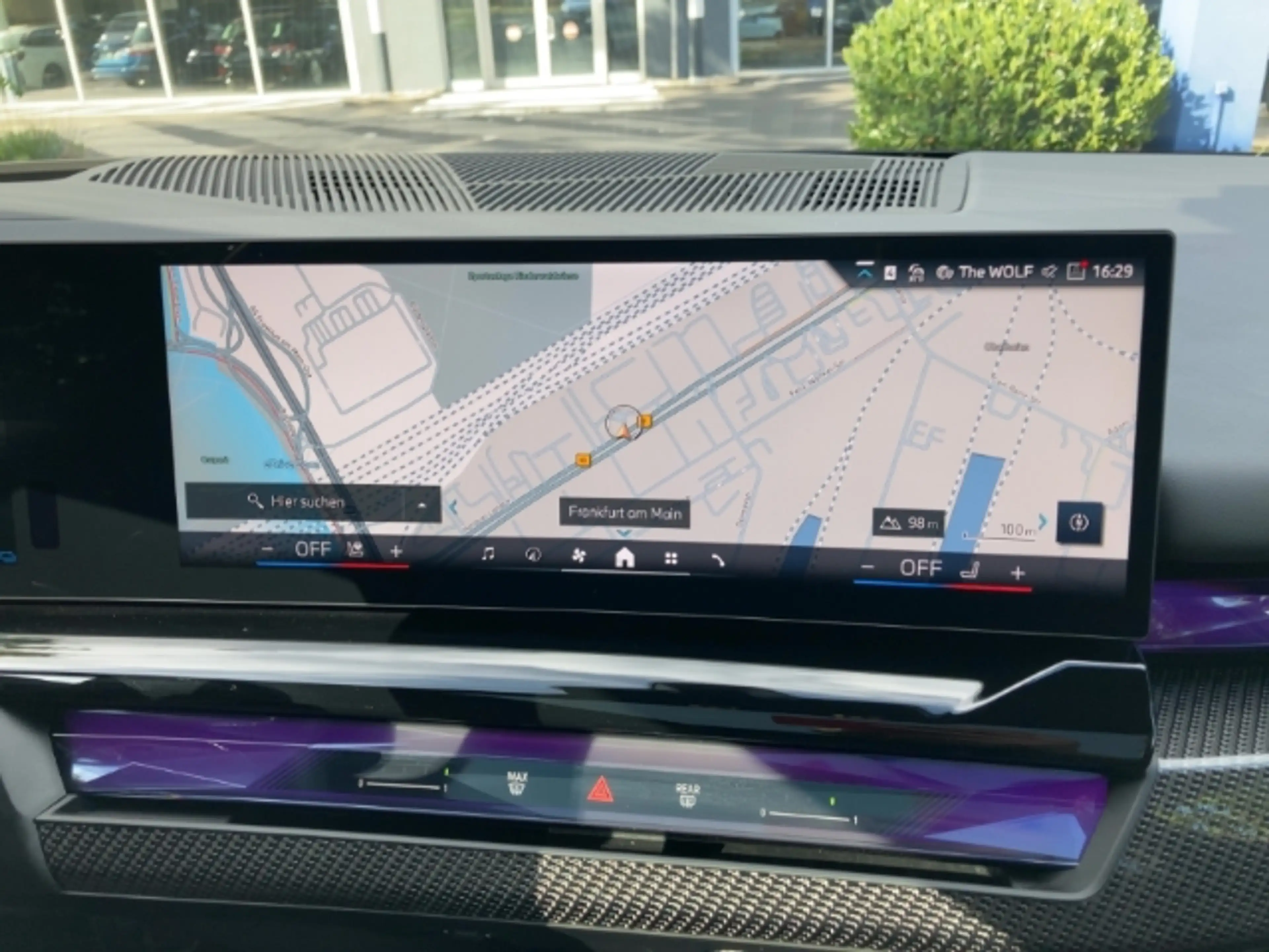 BMW 550 e xDrive Touring Sportpaket HUD AD AHK-el. klappb. — photo 10