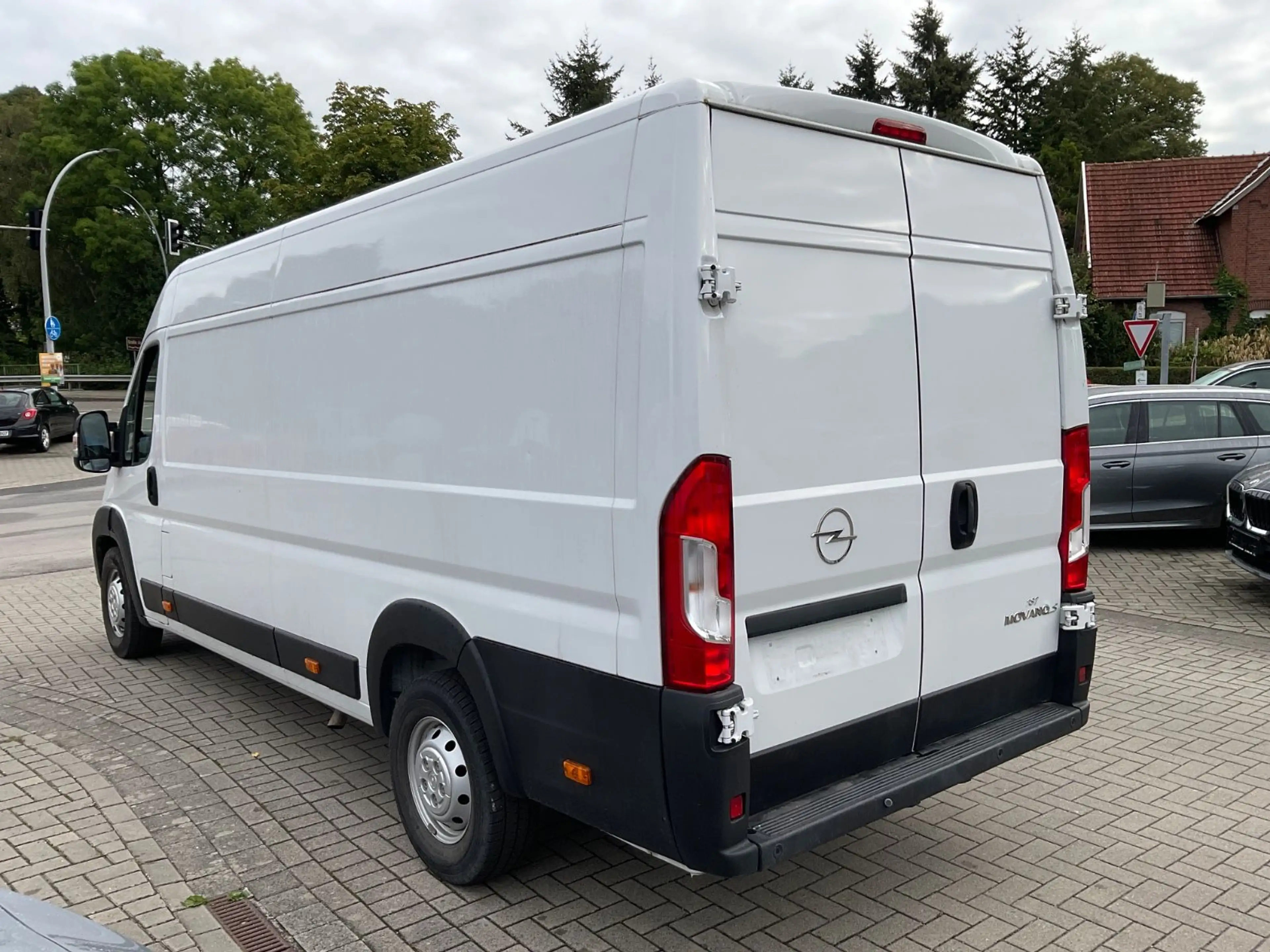 Opel Movano L4H2,Sitzheizung,Bluetooth,Allwetterreife — photo 7