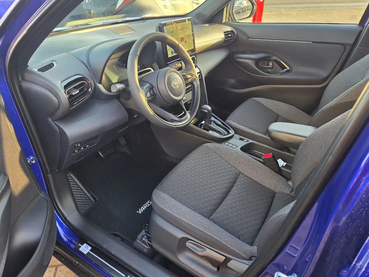 Toyota Yaris Cross 1.5 HSD Teamplayer 7