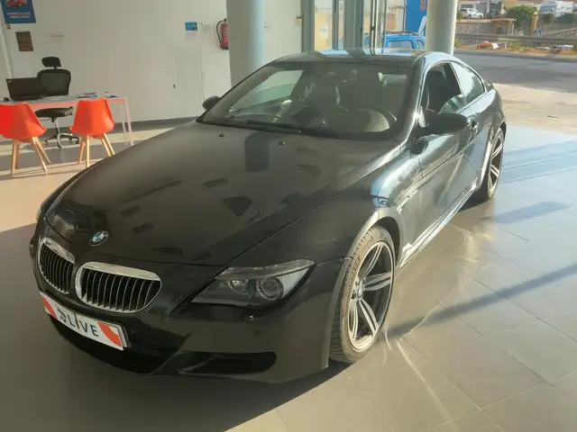 BMW M6 Coupe 5.0 V10 SMG III 507CV  TUTTA ORIGINALE !