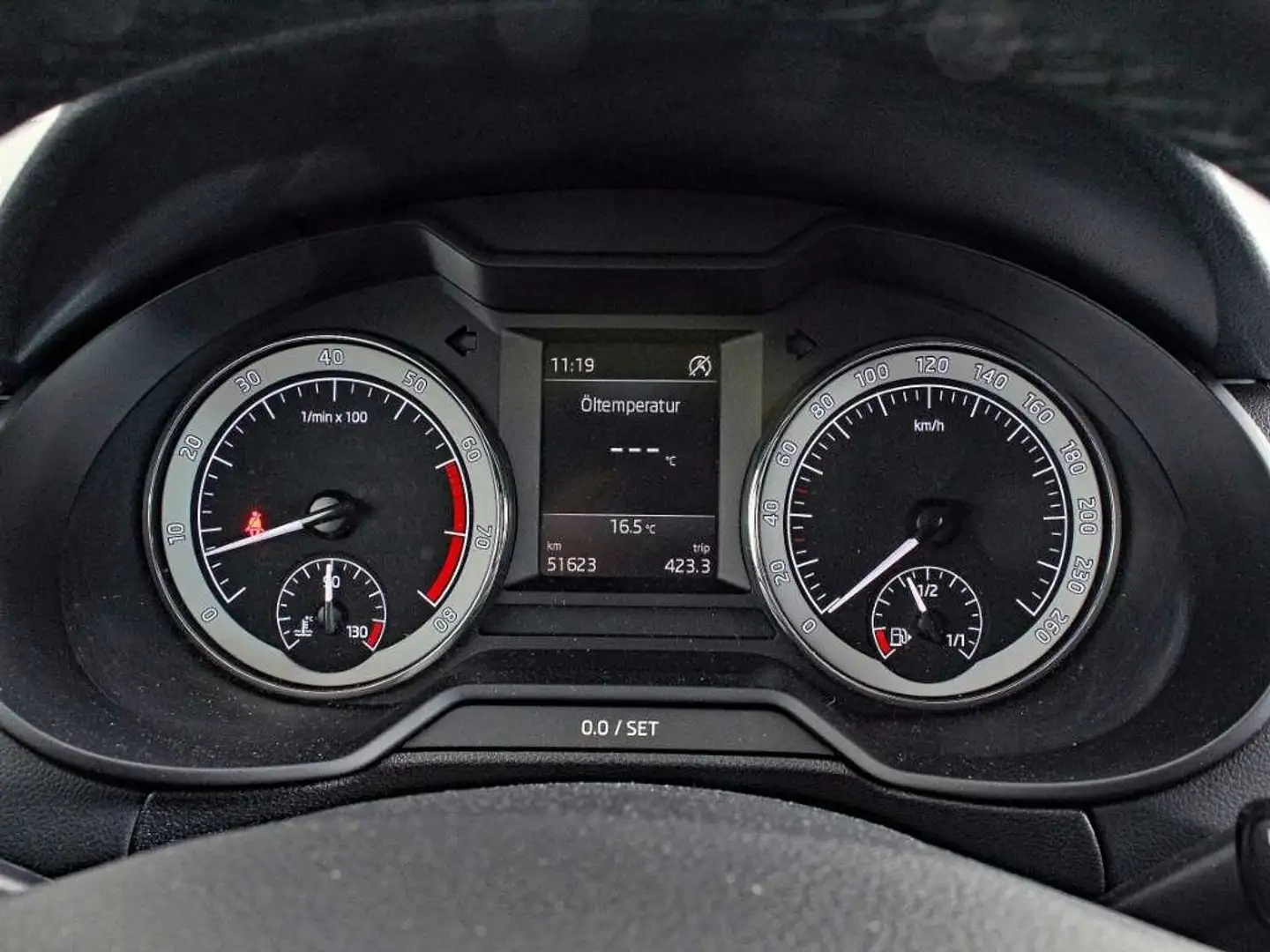 Skoda Octavia OCTAVIA Combi Style TSI ACT Weiß - 2