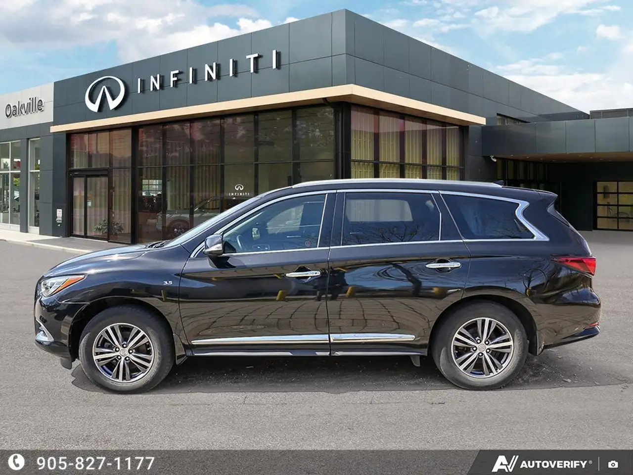 Infiniti QX60 снимка Infiniti QX60