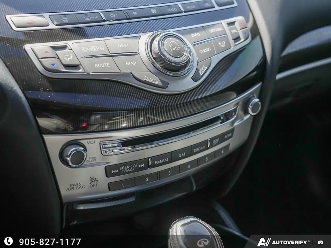Infiniti QX60 снимка Infiniti QX60