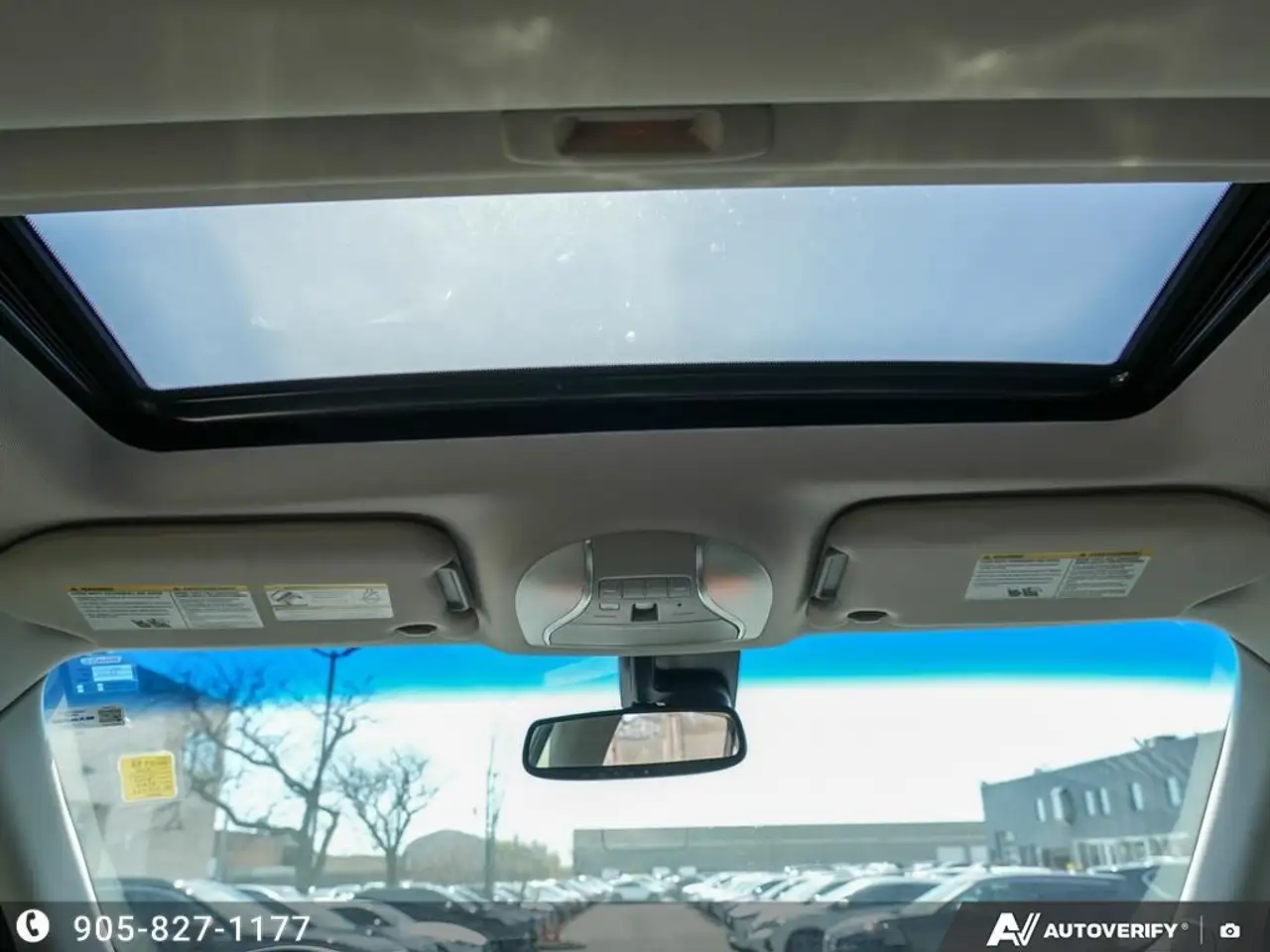 Infiniti QX60 снимка Infiniti QX60