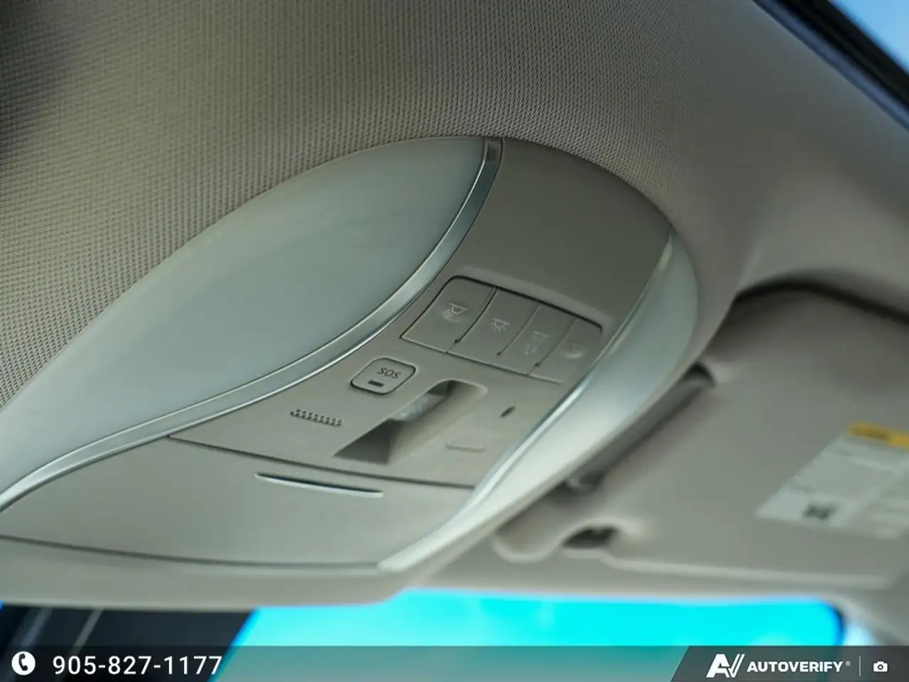 Infiniti QX60 снимка Infiniti QX60