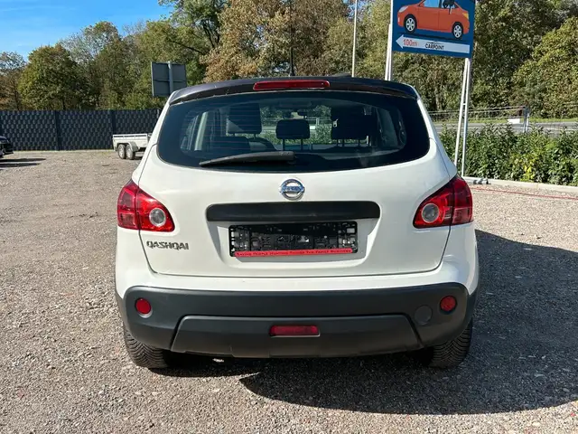 Nissan Qashqai view 4