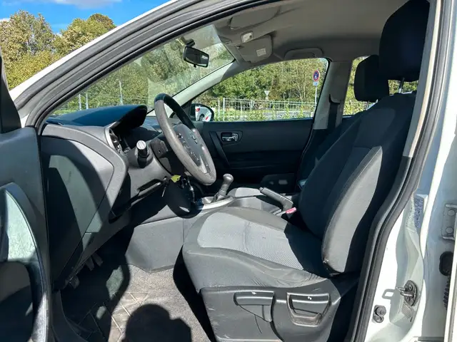 Nissan Qashqai view 13