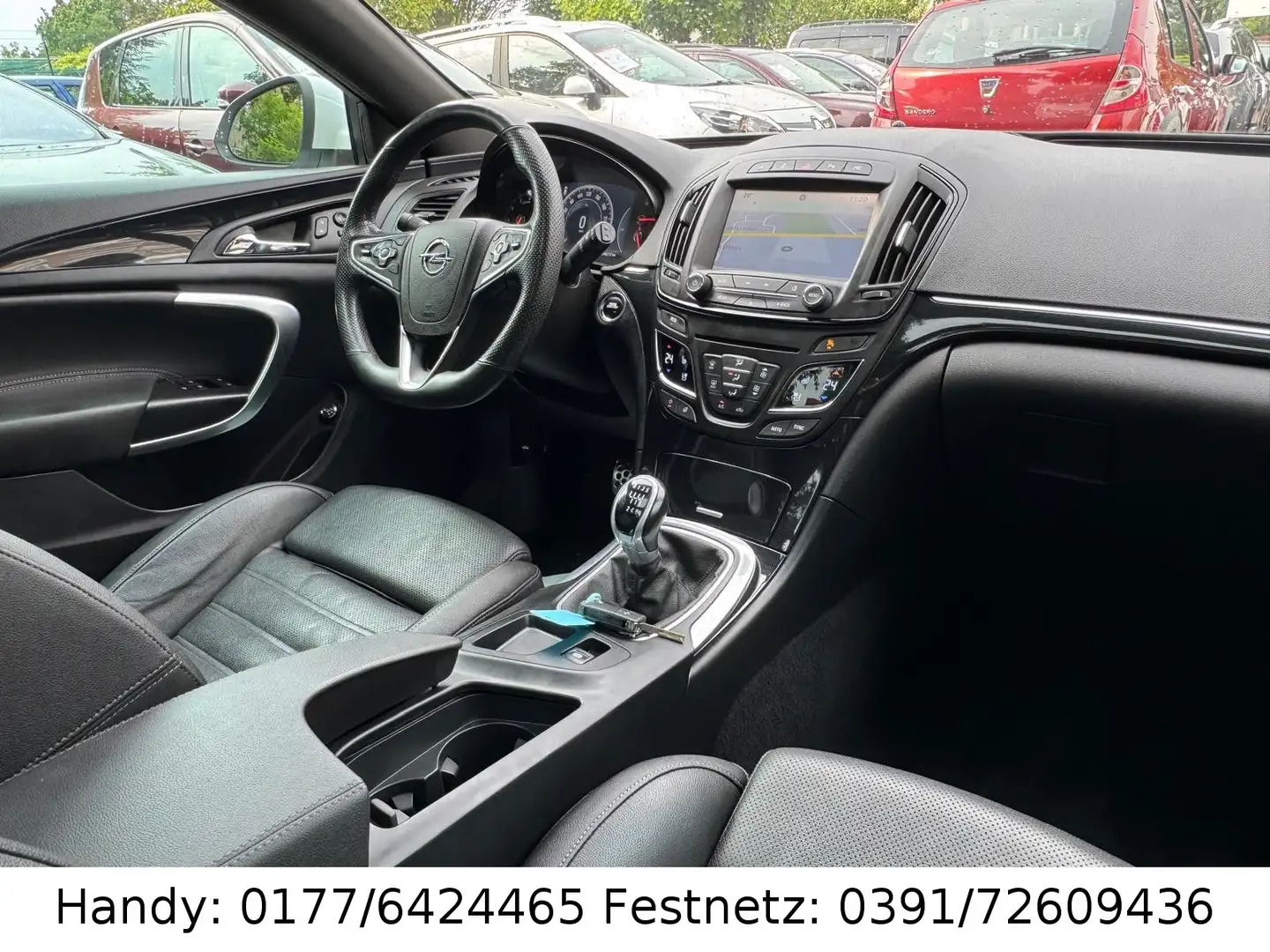 Opel Insignia Sports Tourer/XENON/NAVI/LEDER/PDC/SHZ Weiß - 2