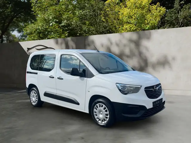 Opel Combo Life E/1.Hand/2xSchiebetür/Euro6
