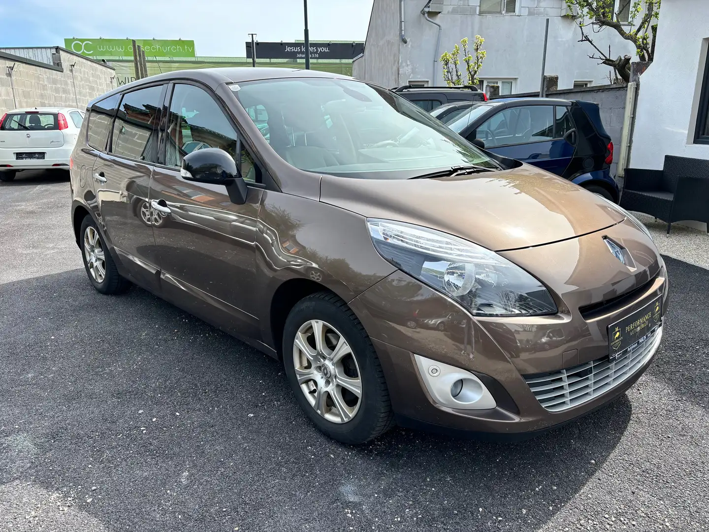 Renault Grand Scenic Scénic III TomTom Edition 2011 1,5 dCi DPF Marrón - 1