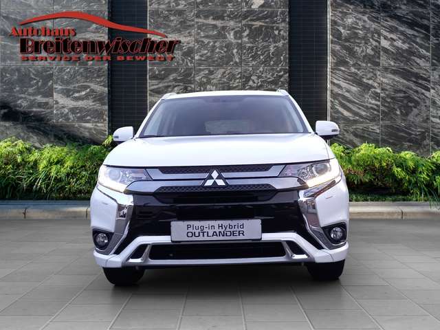 Mitsubishi Outlander Outlander Plug-In Hybrid 2.4 4WD  Spirit