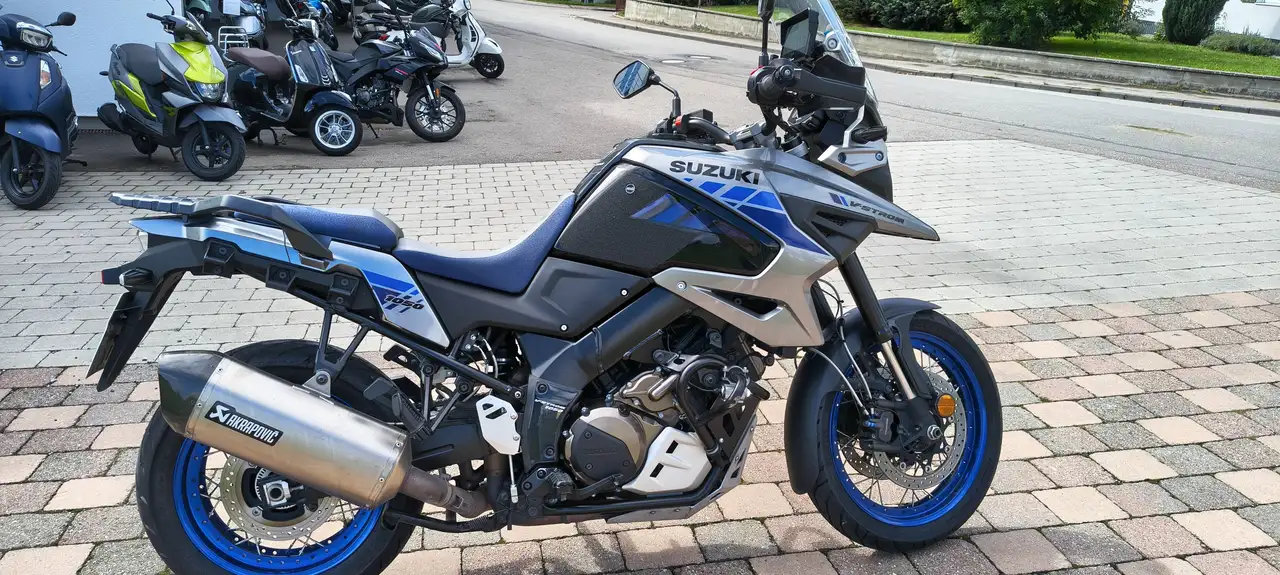 Suzuki V-Strom 1050