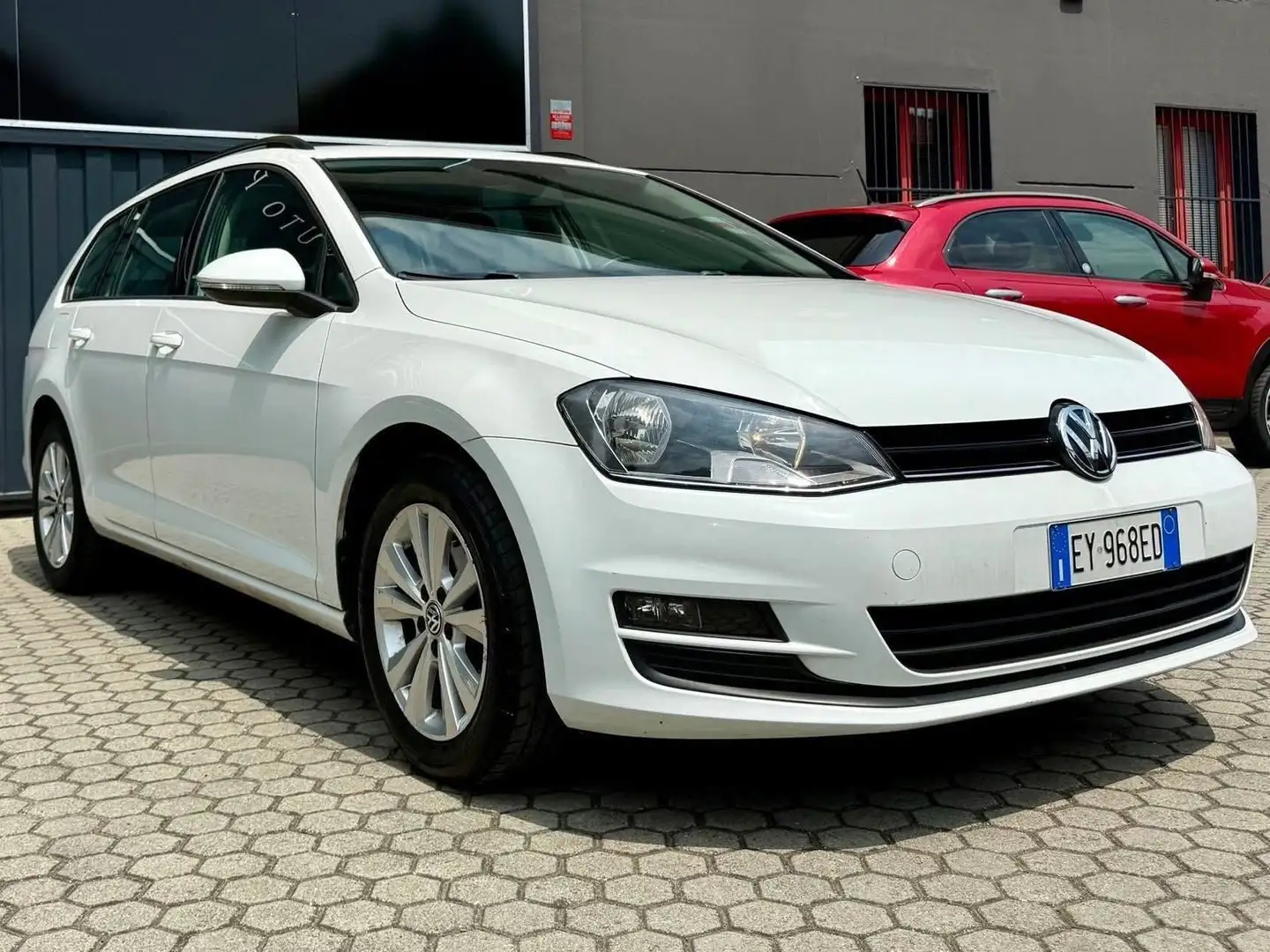 Volkswagen Golf Variant Golf VII 2013 Variant 1.6 tdi Highline Business Bianco - 1