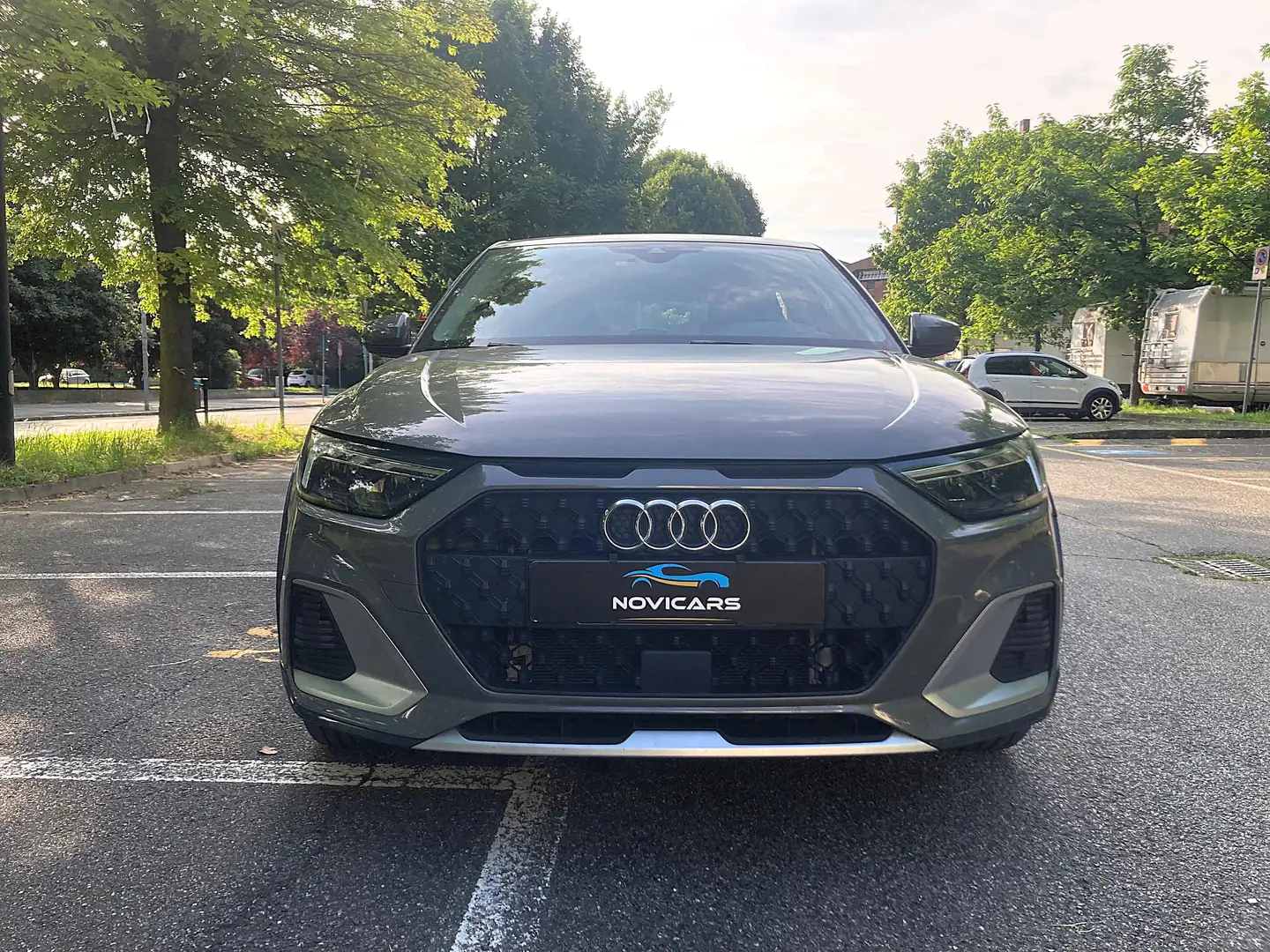 Audi A1 A1 allstreet 30 1.0 tfsi Business 116cv s tronic Grigio - 2