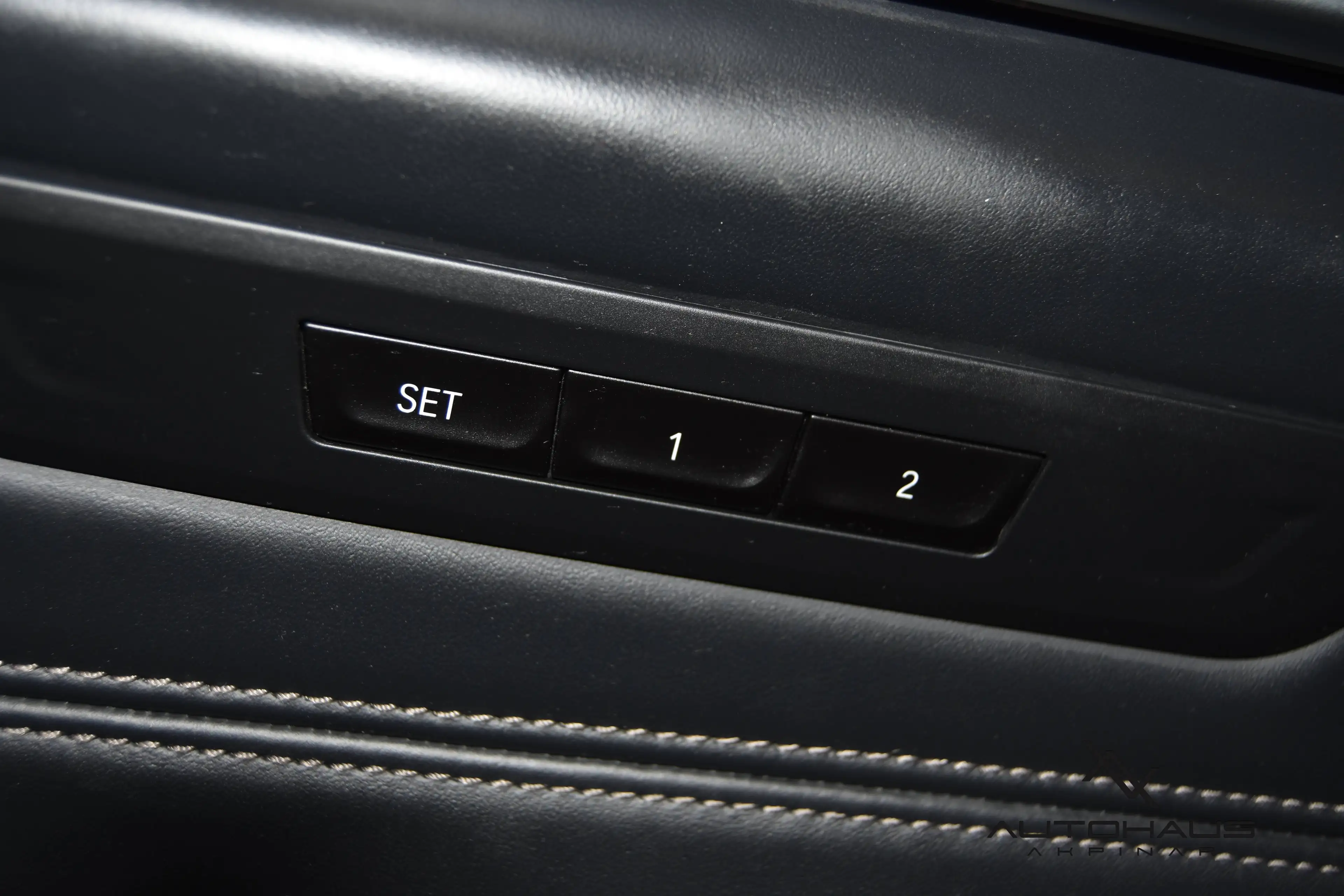 BMW M550 d xDrive LASER HuD SITZHZG KAM CARPL MEMORY — photo 14