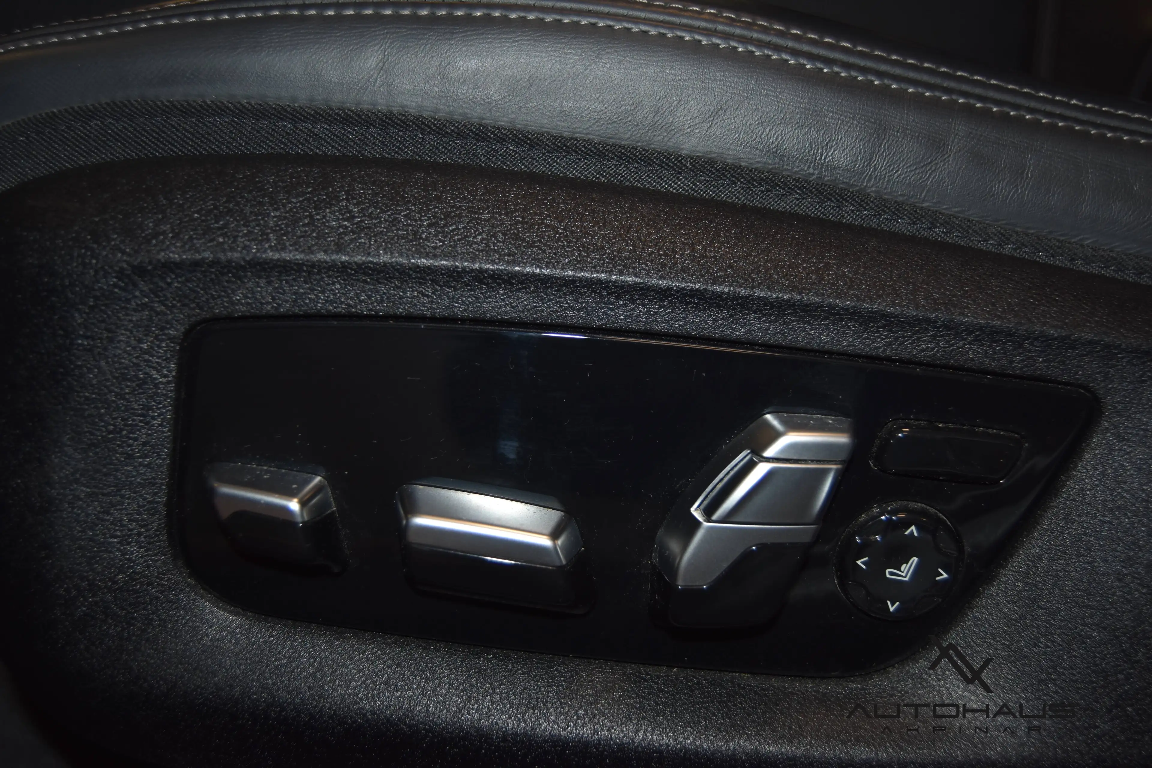 BMW M550 d xDrive LASER HuD SITZHZG KAM CARPL MEMORY — photo 15