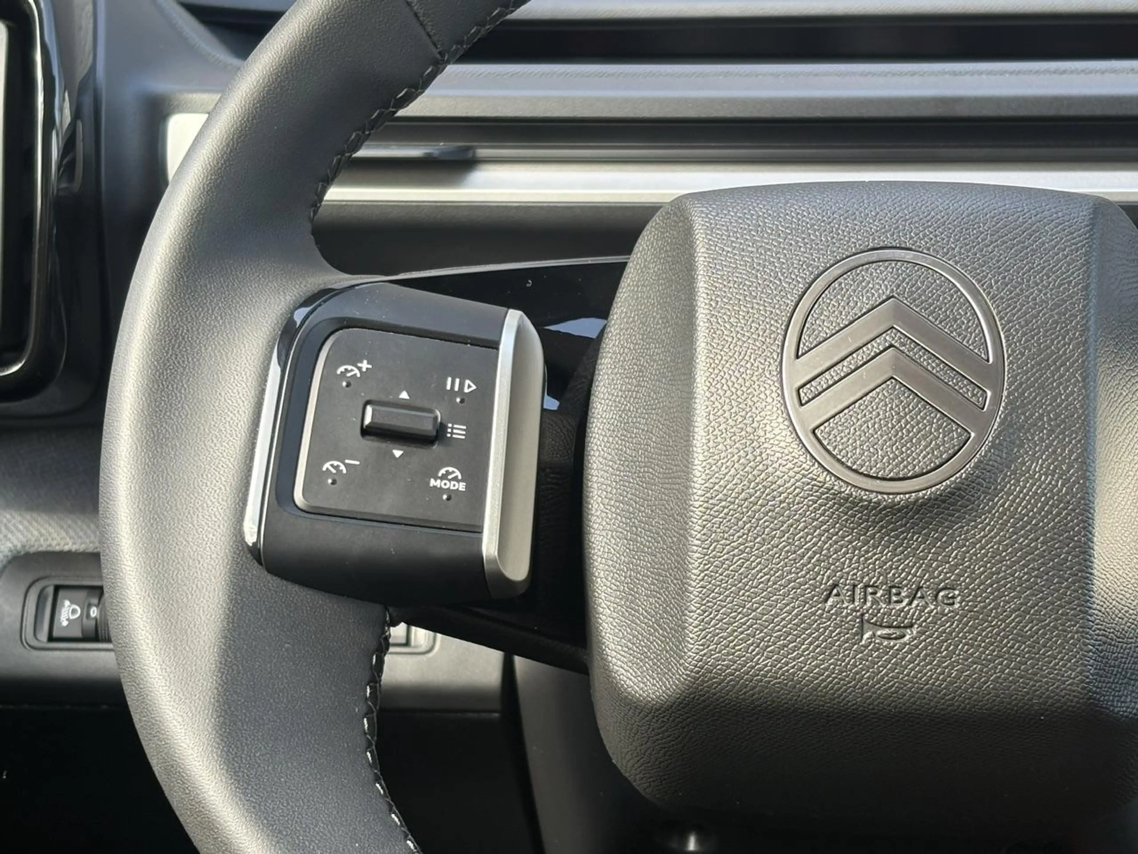 Citroen C3 Aircross Ë-C3 Max 113pk 44 kWh SOH 95,2% 324km WLTP | Camer — photo 13