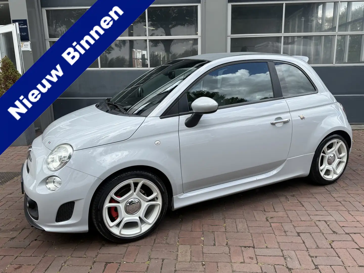 Fiat 500 Abarth 1.4 T-Jet Competizione 161Pk Bj 2012 |F1 flippers| Gris - 1