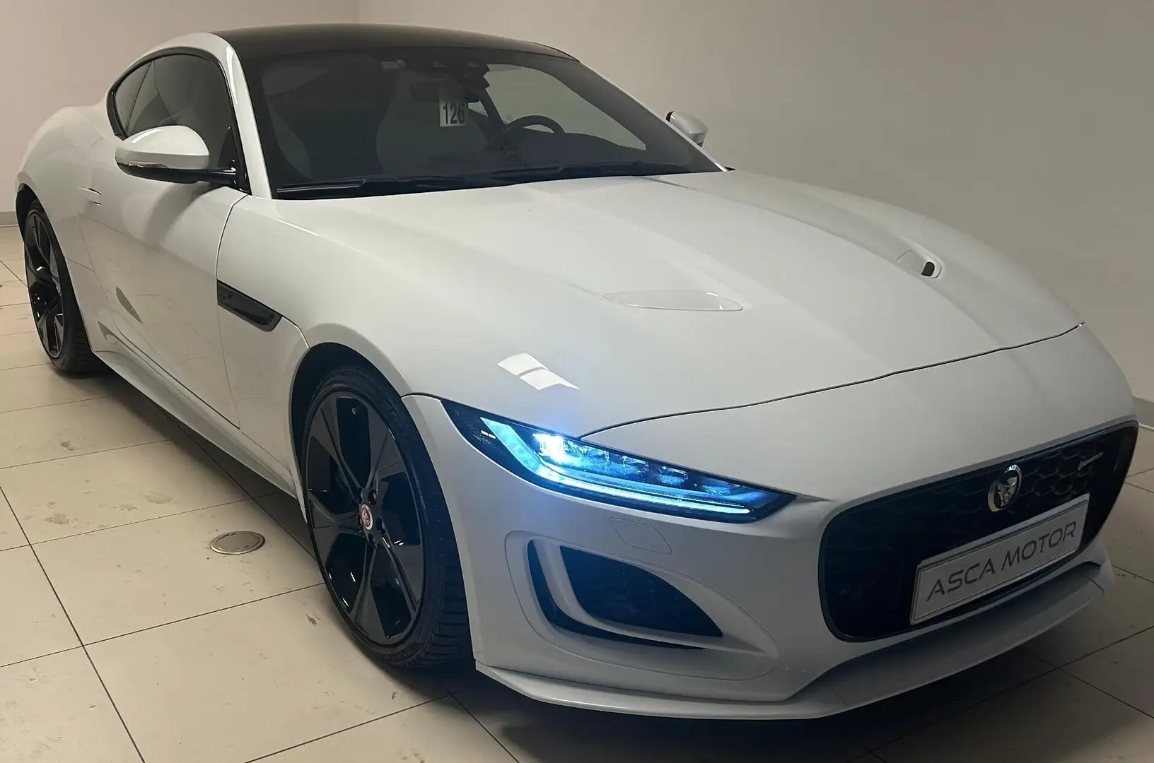 Jaguar F-Type 5.0 V8 aut. AWD Coupé R Bianco - 1