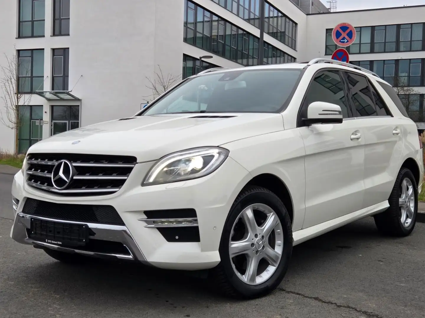 Mercedes-Benz ML 350 CDI BlueTec,AMG Sport Paket,SD, Weiß - 1