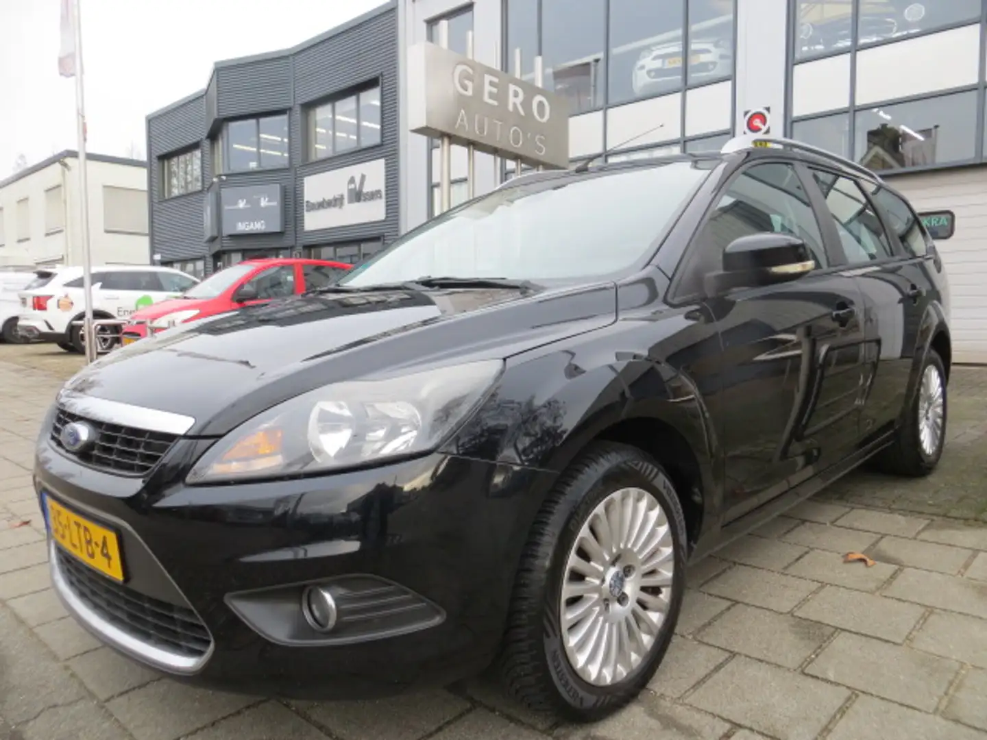 Ford Focus Wagon 1.8 Limited Flexi Fuel veel opties ,airco ec Schwarz - 1