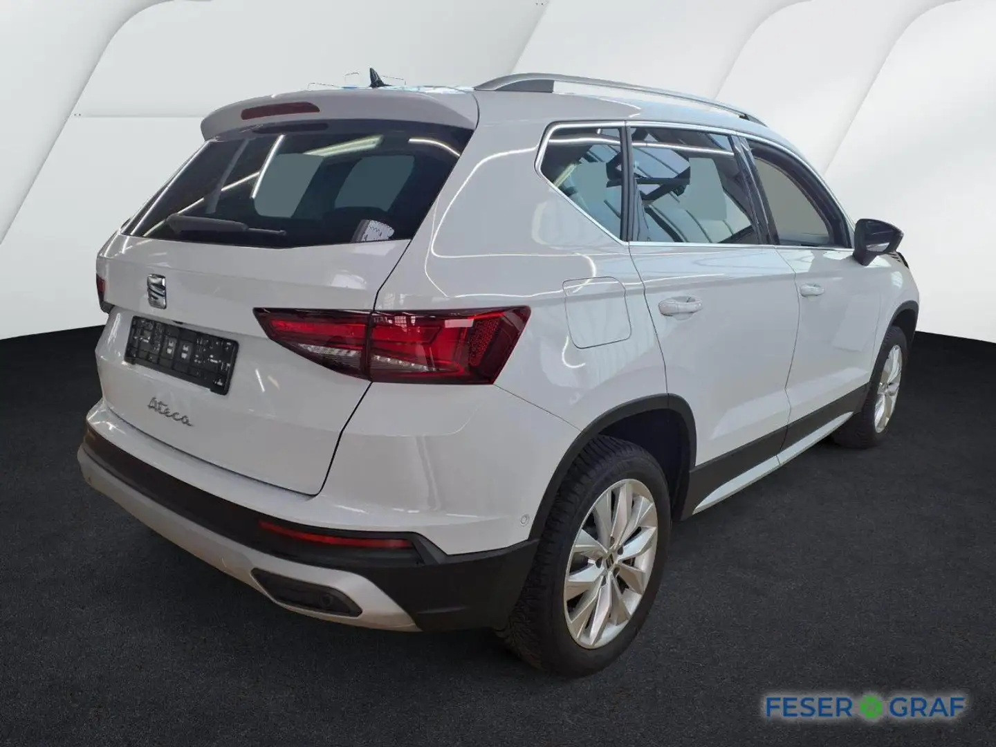 SEAT Ateca Xperience 1.5 TSI DSG AHK LED Navi RFK ACC Weiß - 2