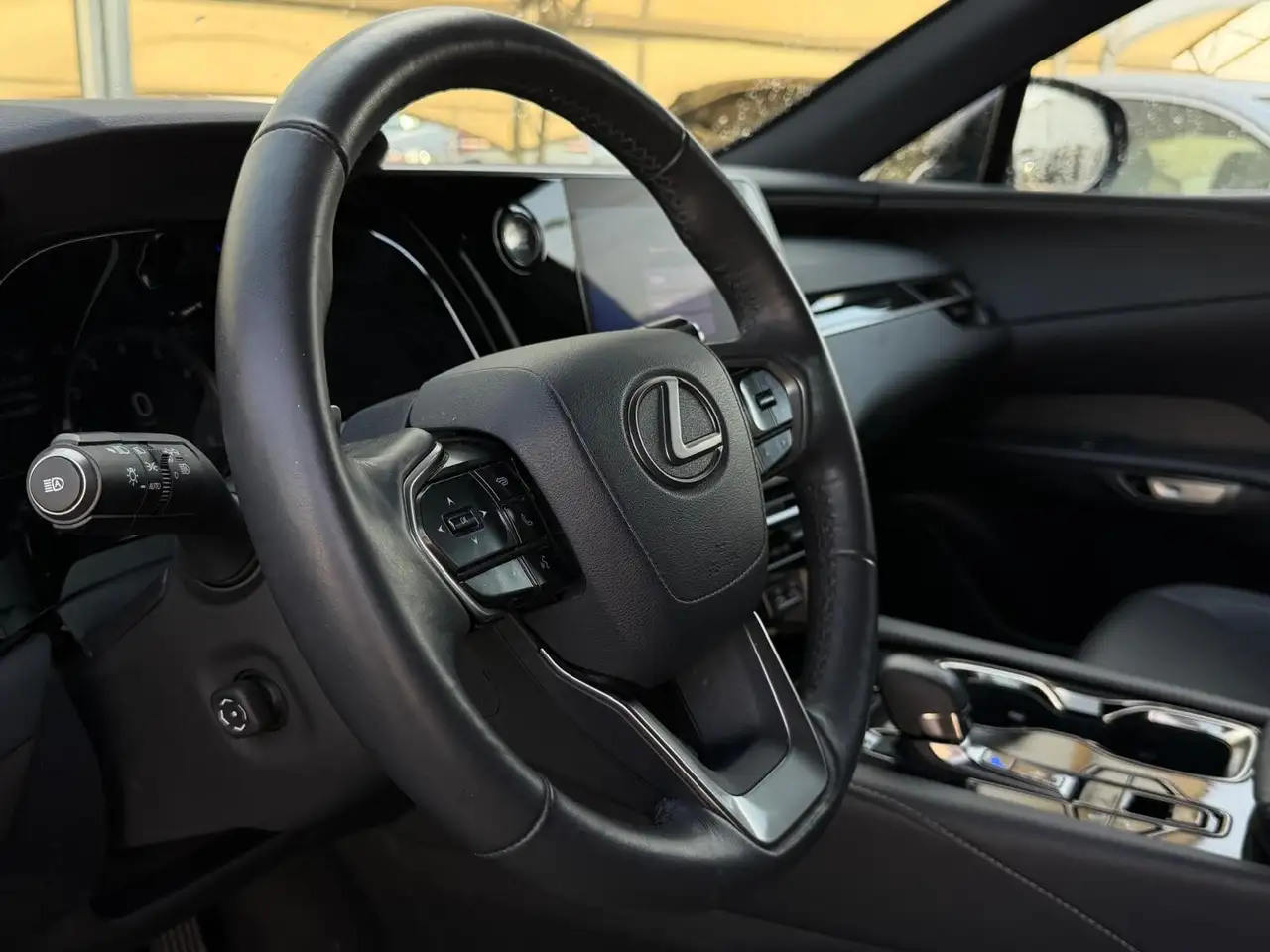 Lexus RX снимка Lexus RX