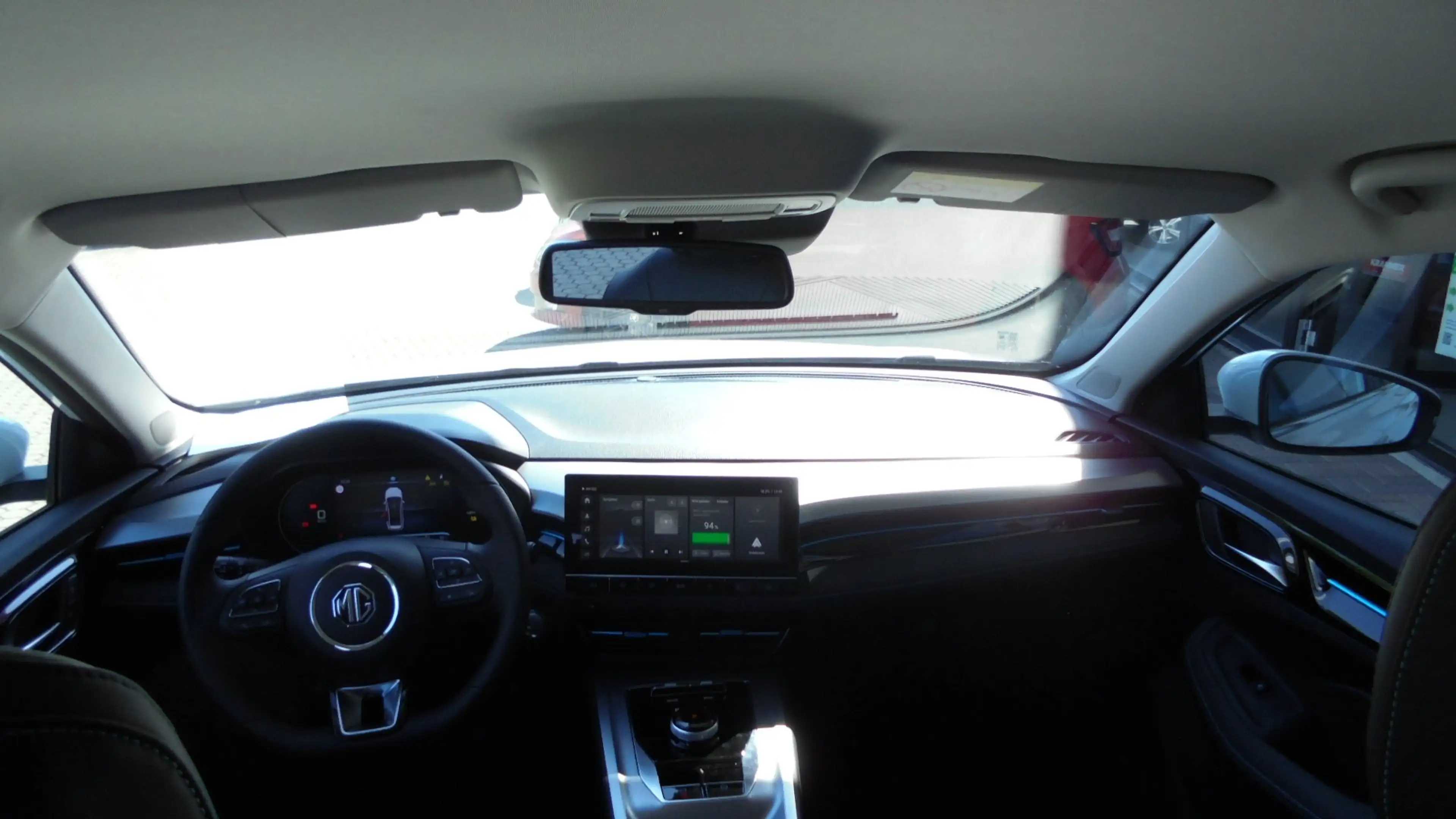 MG MG5 5 Standard Luxury — photo 12