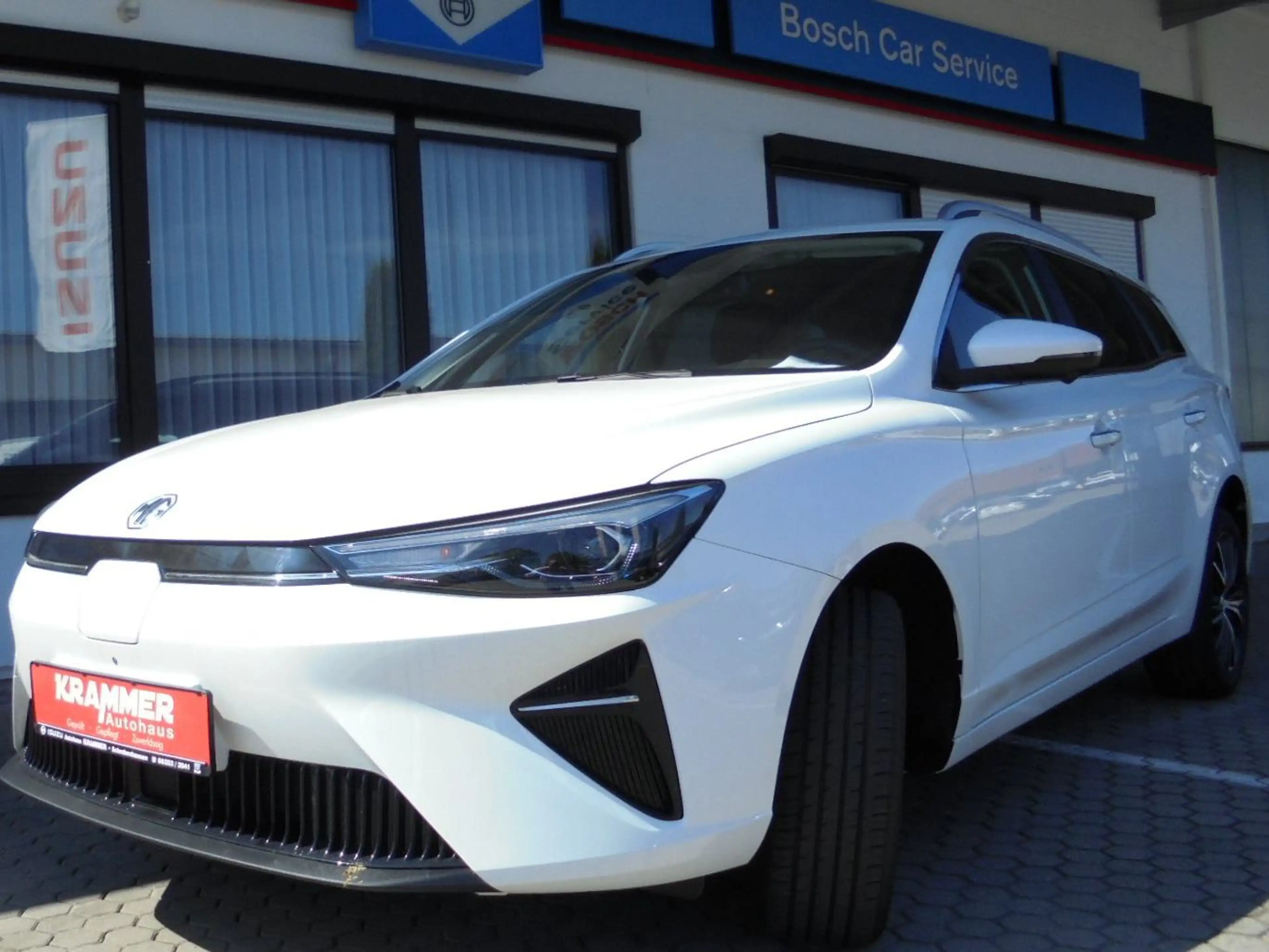 MG MG5 5 Standard Luxury