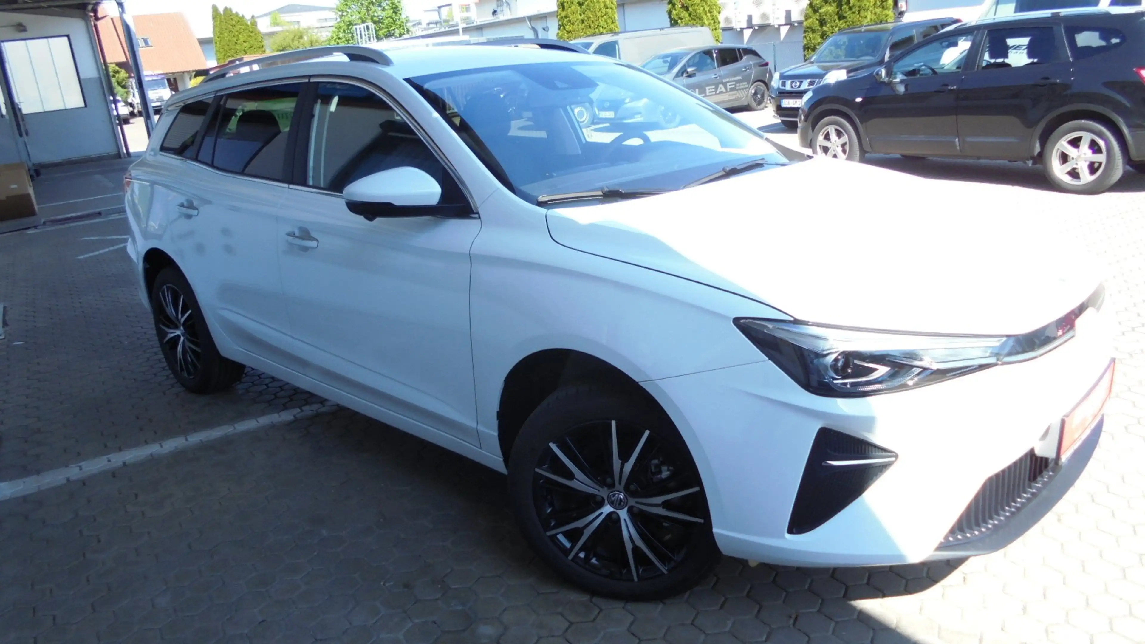 MG MG5 5 Standard Luxury — photo 5